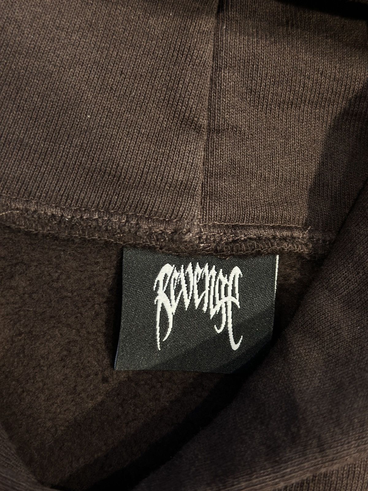 Revenge REVENGE GRAFFITI DOVE HOODIE CHOCOLATE BROWN Size US XL / EU 56 / 4 - 3 Thumbnail