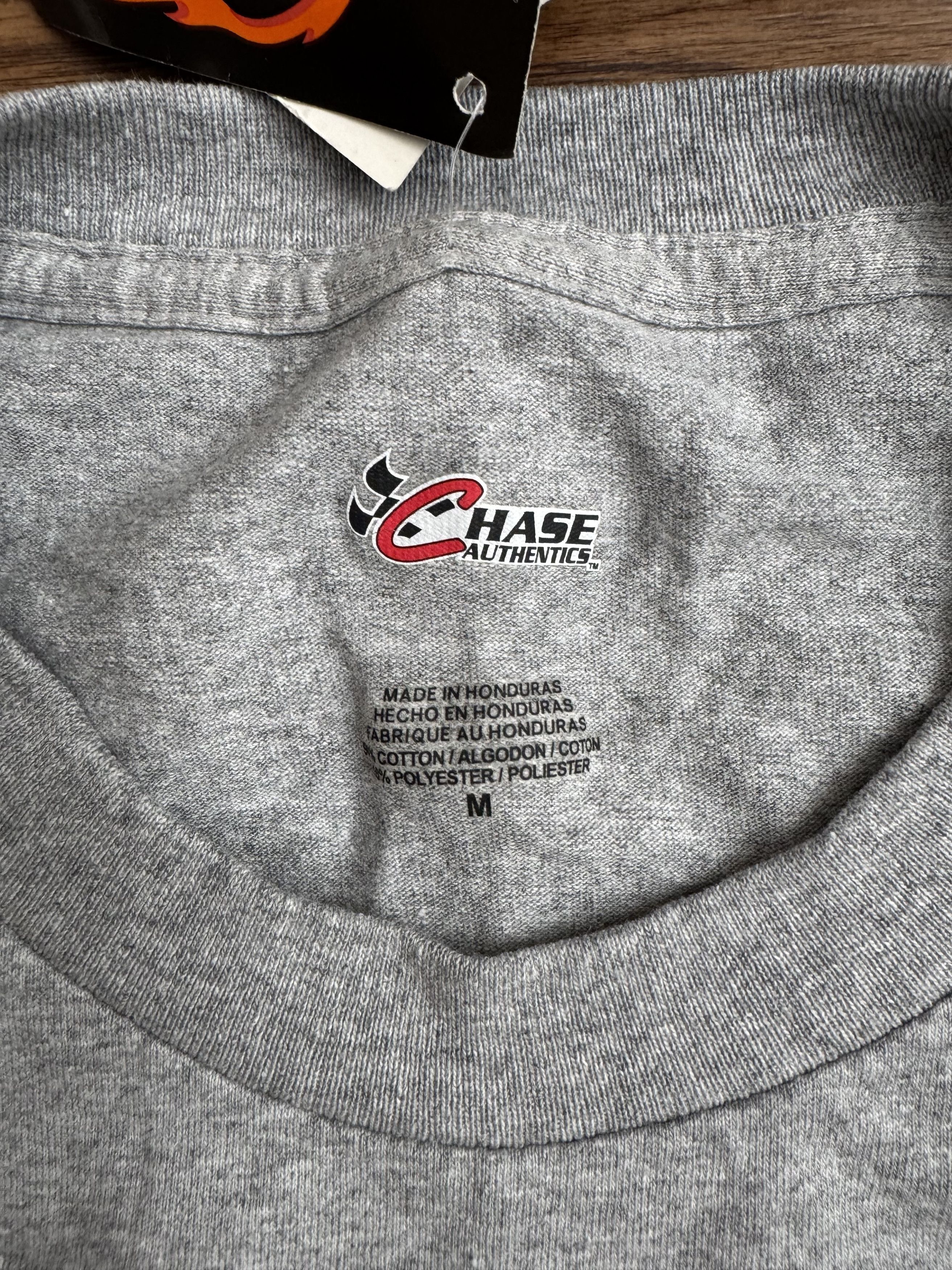 Chase Authentics NWT Dale Earnhardt Jr 88 Nascar Chase Authentics T-Shirt Size US M / EU 48-50 / 2 - 5 Thumbnail