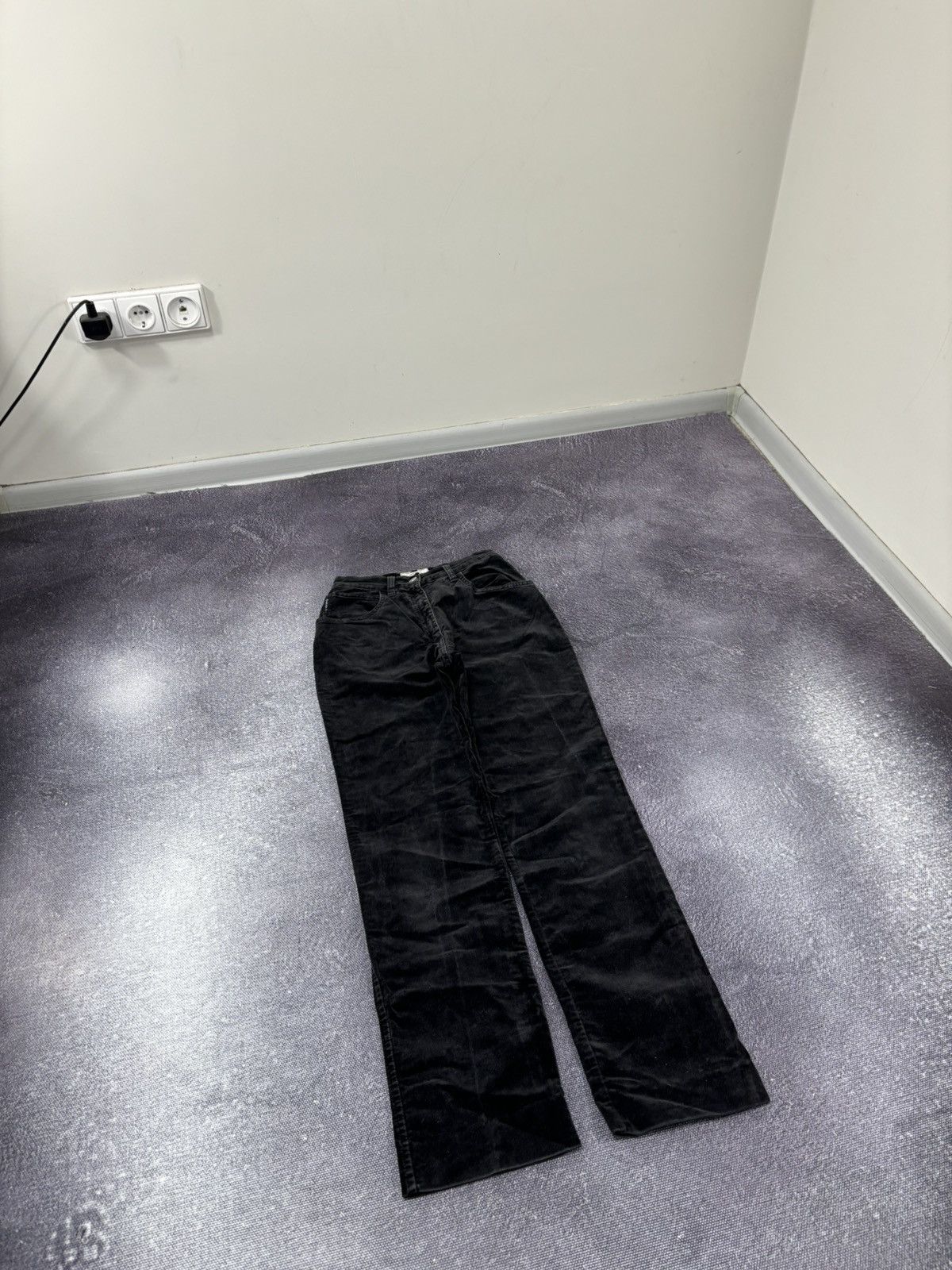 Armani Vintage 90s Armani Jeans Velvet Black Skinny Pants Jeans Size 28" / US 6 / IT 42 - 3 Thumbnail