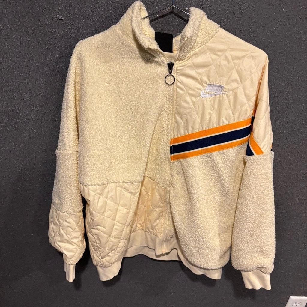 Nike Women’s Nike Cream Quilted Jacket with Stripes Size S / US 4 / IT 40 - 1 Thumbnail