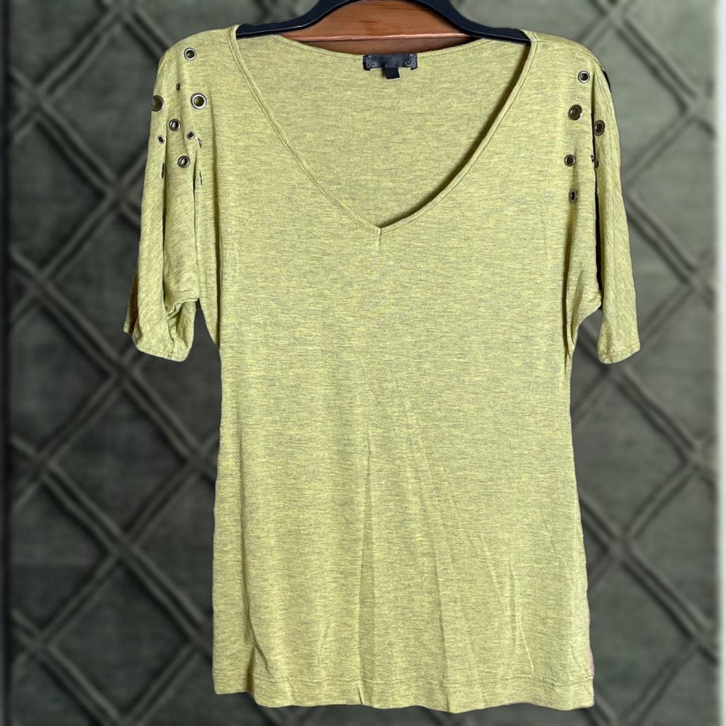 Vintage Mandee Top Blouse Women M Green Short Sleeve Grommet Detail Vintage Boho DJ Rock 90s Style Mens Womens Girls Size M / US 6-8 / IT 42-44 - 1 Thumbnail