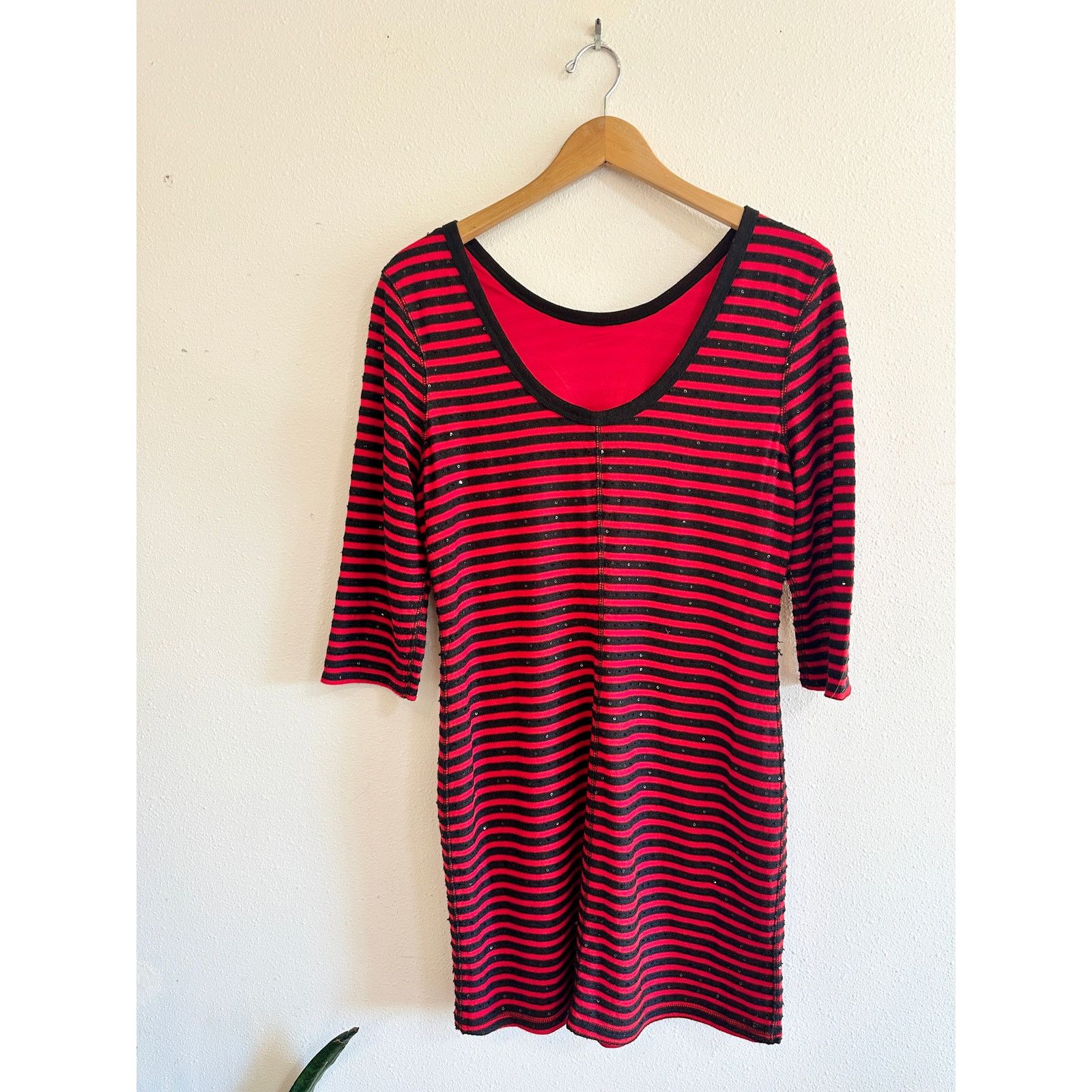 Express Express Stripe Scoop Back Sequin T-Shirt Dress size Large Size L / US 10 / IT 46 - 6 Thumbnail