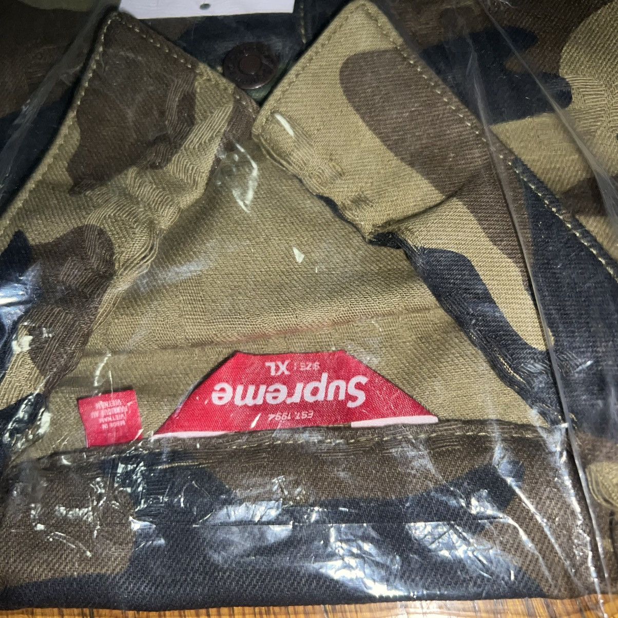 Supreme Supreme Jacquard Logo Denim Trucker Camo Size: XL Size US XL / EU 56 / 4 - 4 Thumbnail