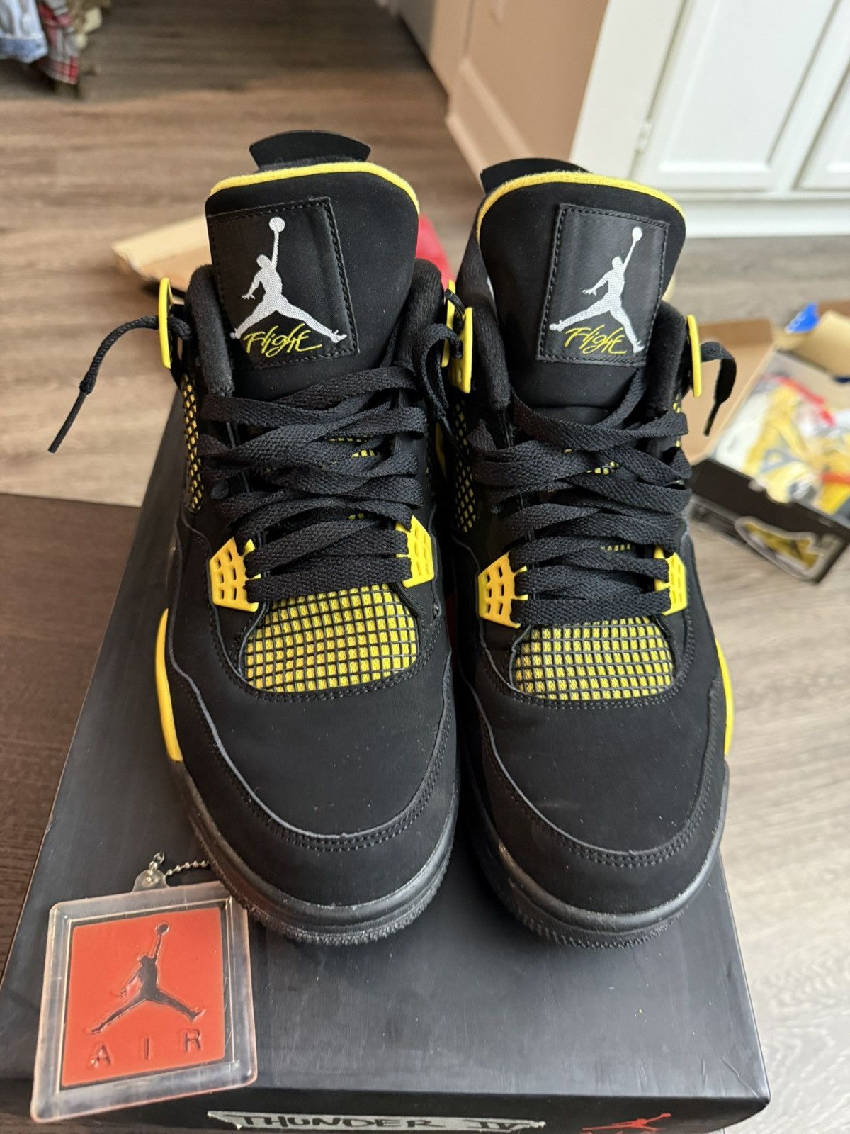 Jordan Brand Jordan 4 retro thunder Size US 10.5 / EU 43-44 - 3 Thumbnail
