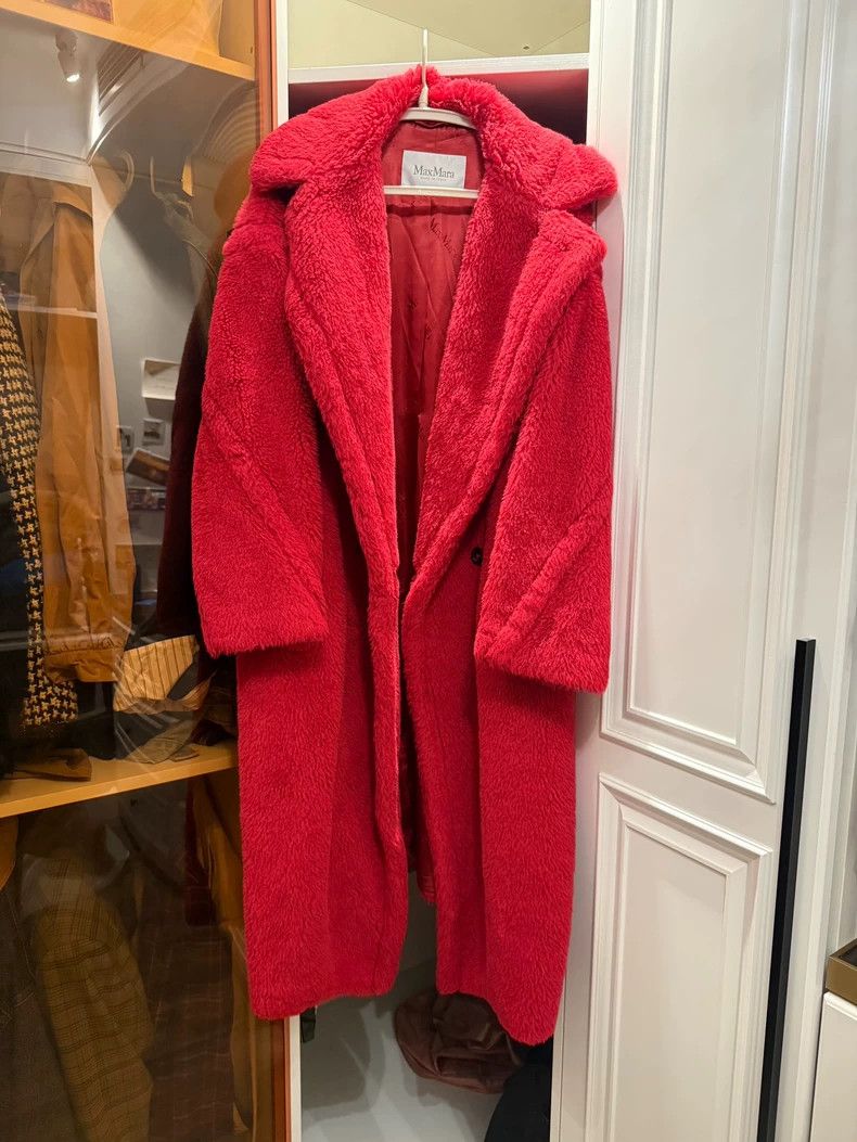 Max Mara Max Mara Teddy Bear Long Straight Red Size M / US 6-8 / IT 42-44 - 7 Thumbnail