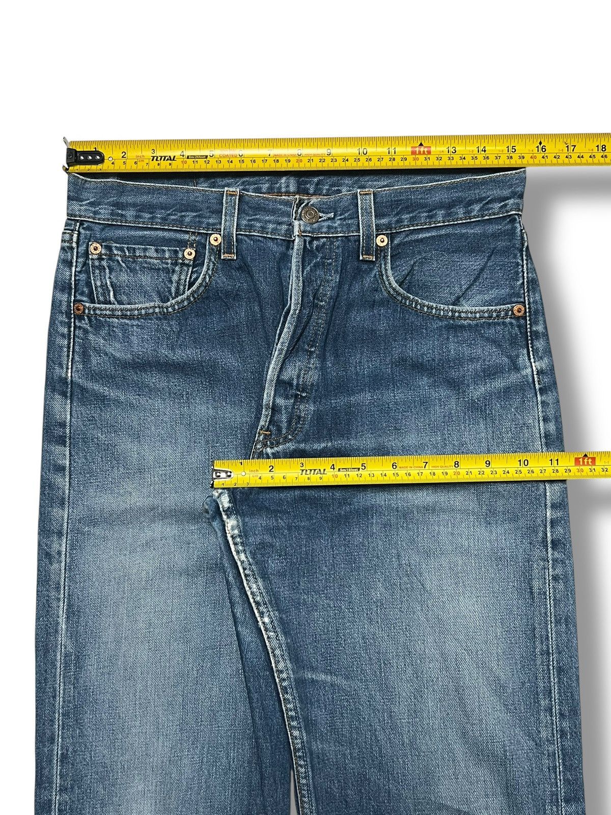 Levi's Vintage 90s Levi’s 501 Japan - Faded Wash Jeans Size US 31 - 21 Thumbnail