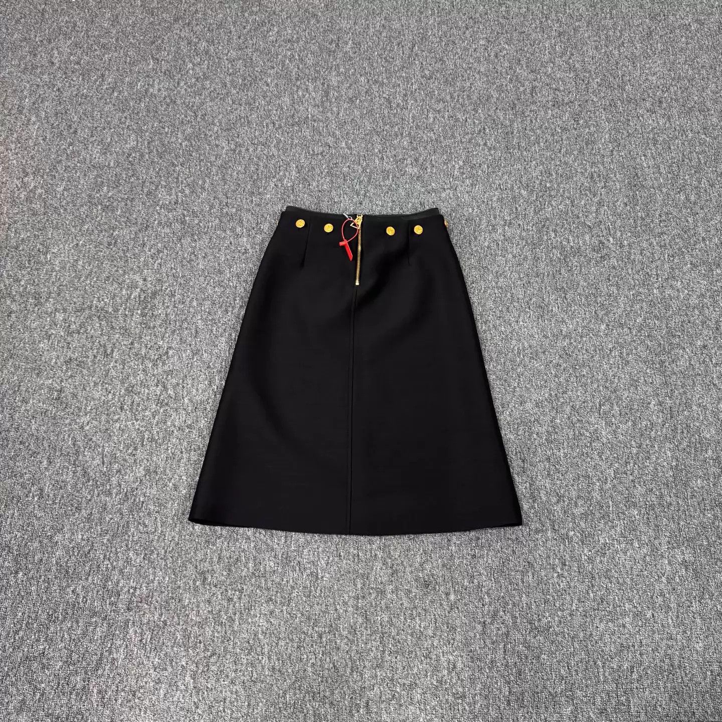 Louis Vuitton Louis Vuitton Black Gold Long Dress Size 34 New Size 25" / US 0 / IT 36 - 2 Thumbnail