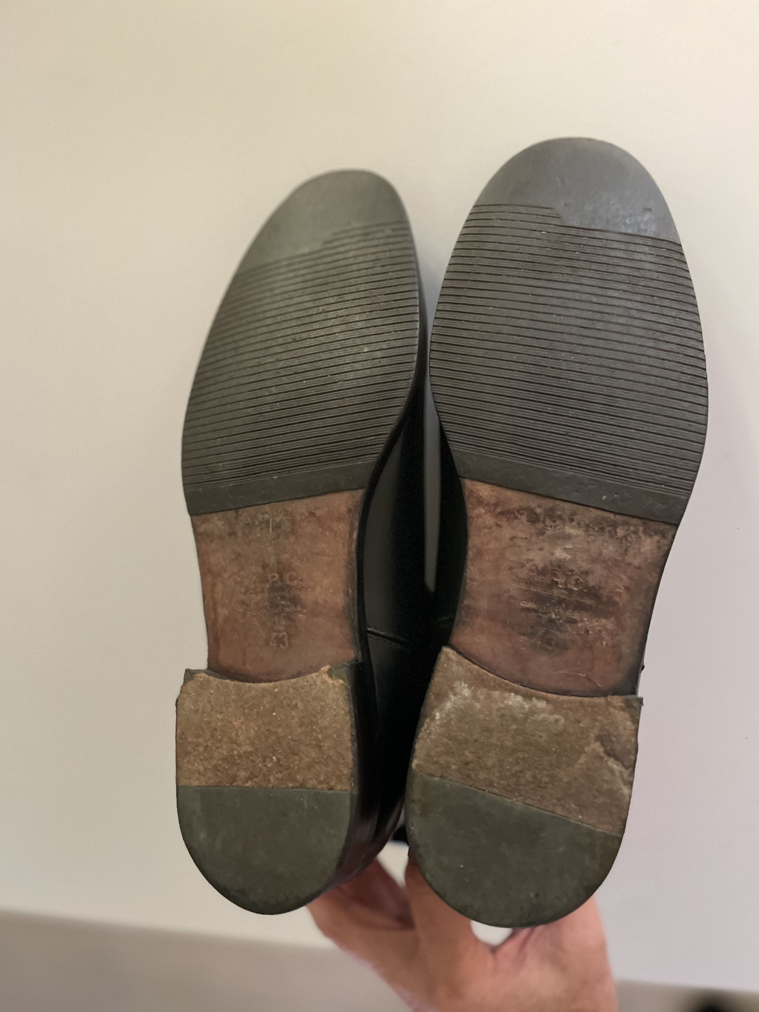 A.P.C. A.P.C. black leather Chelsea Boots Size US 10 / EU 43 - 6 Thumbnail