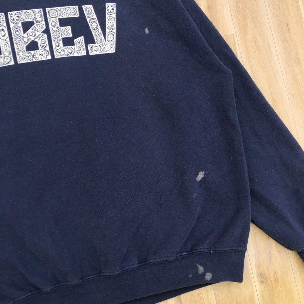 Obey Vintage Obey Sweatshirt Pullover Size US L / EU 52-54 / 3 - 4 Thumbnail
