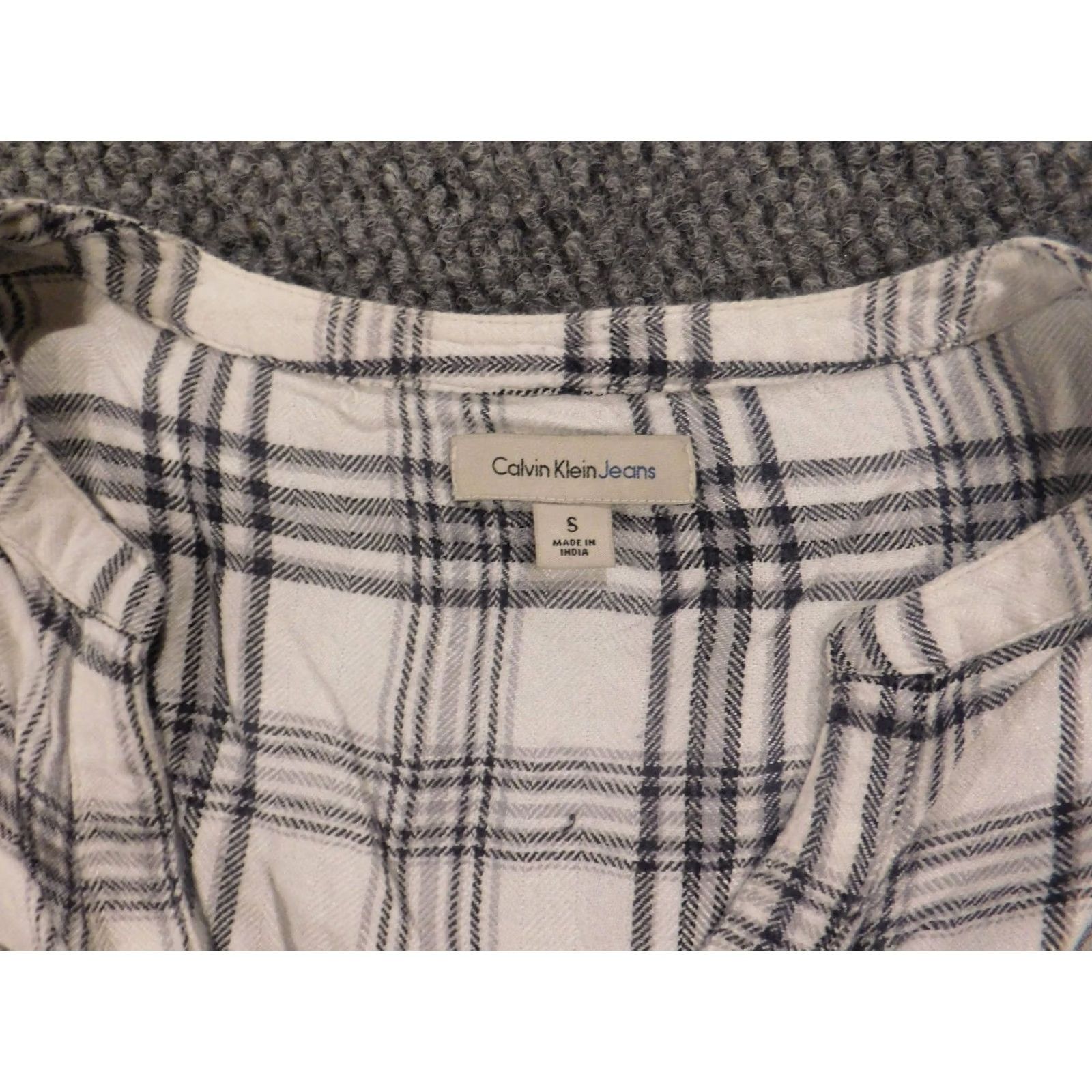 Calvin Klein Calvin Klein Blouse Women S Gray Plaid Crew Neck Long Sleeve Pullover Casual Viscose Rayon Regular Stretch Classic Basic Size S Size S / US 4 / IT 40 - 7 Thumbnail