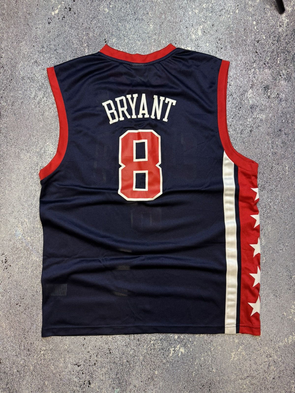 NBA × Reebok × Vintage KOBE BRYANT 8 USA BASKETBALL VINTAGE REEBOK JERSEY Size US L / EU 52-54 / 3 - 9 Thumbnail