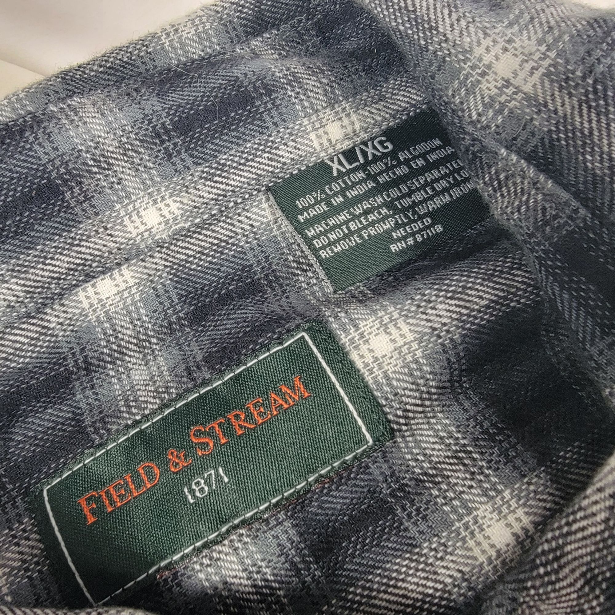 Field & Stream Field & Stream Mens XL Black White Plaid Flannel Shirt Casua Size US XL / EU 56 / 4 - 3 Thumbnail