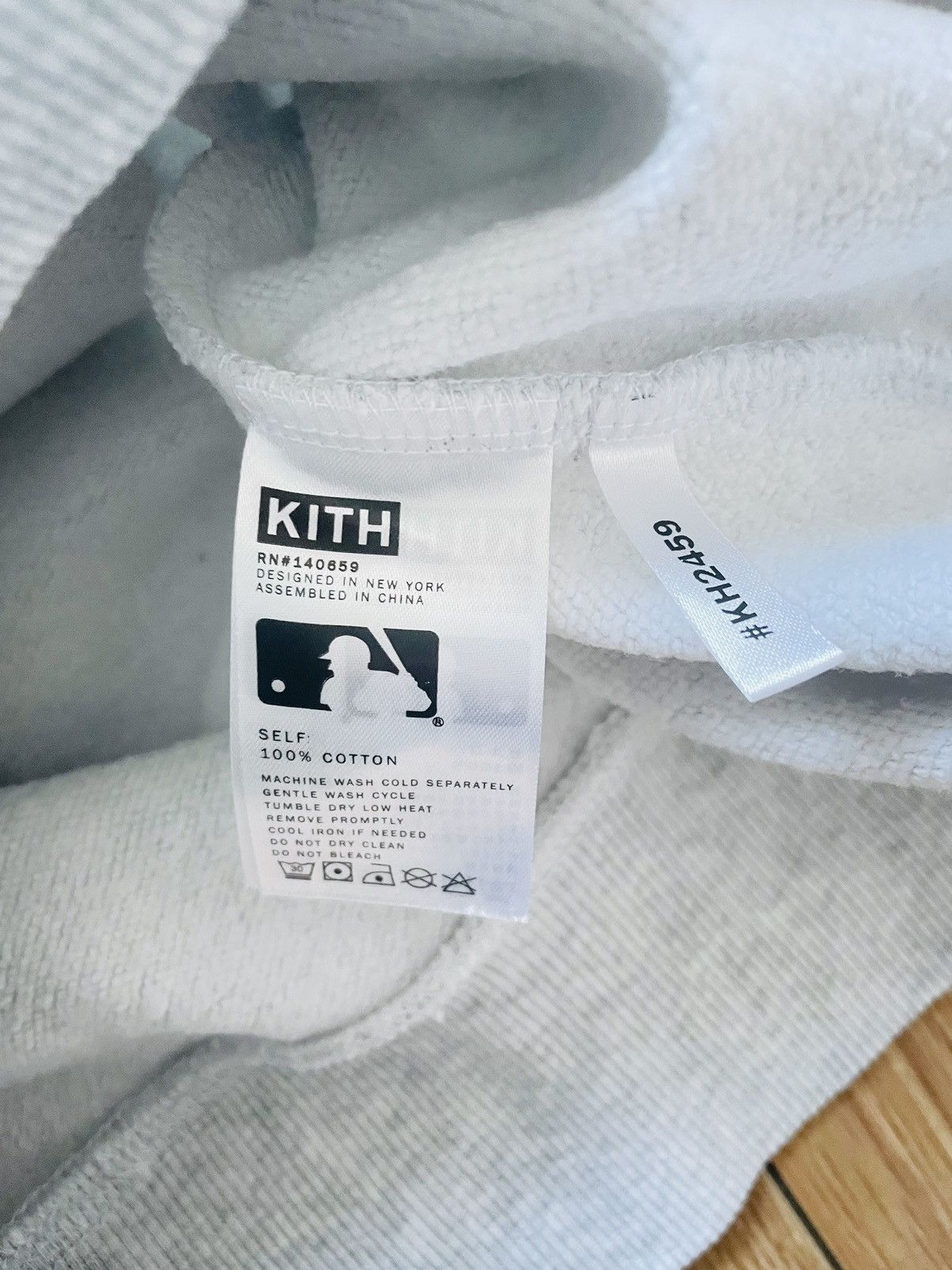 Kith × MLB Kith x Dodgers LA Script hoodie, M Size US M / EU 48-50 / 2 - 9 Thumbnail