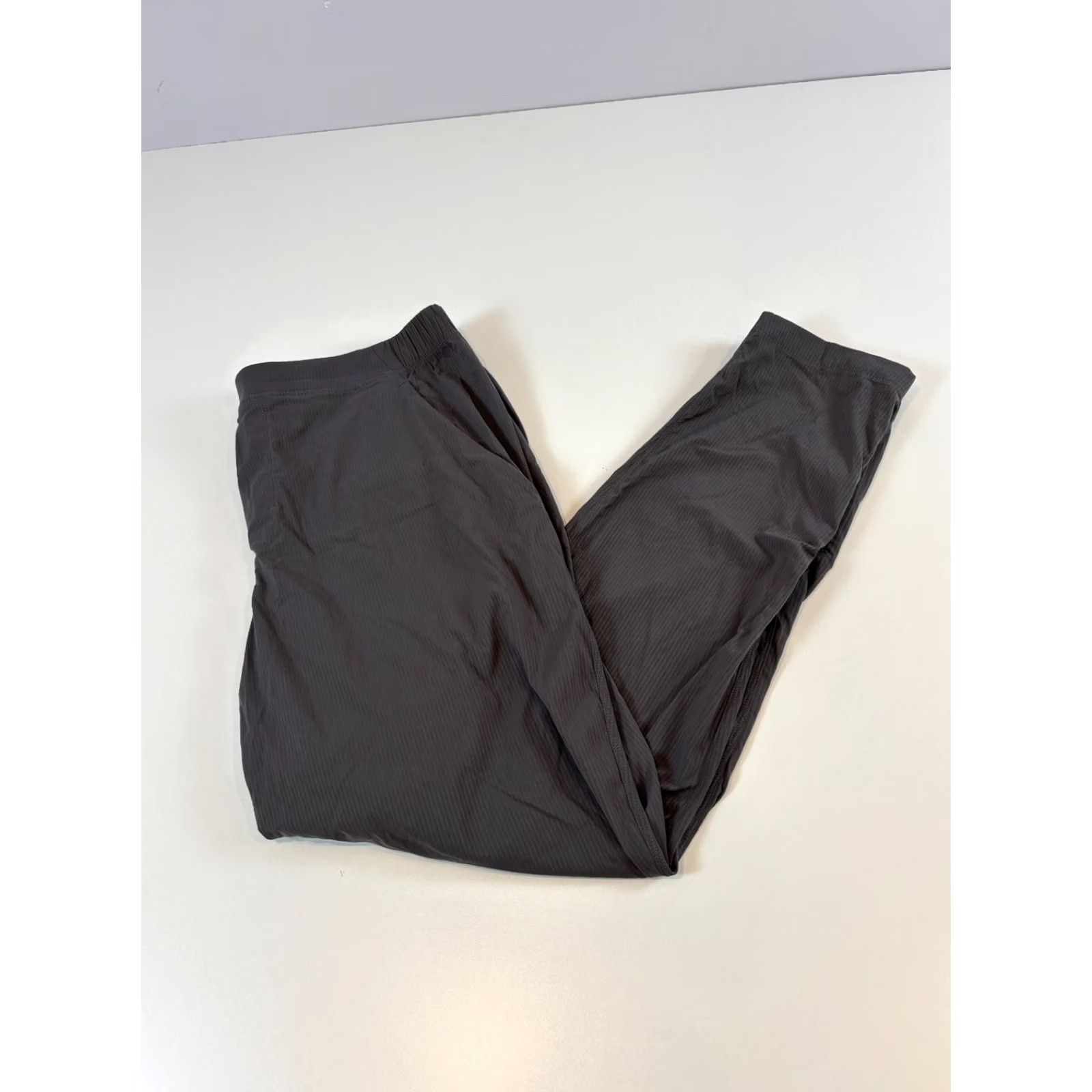 Lululemon Lululemon Joggers Men's XL Gray Sweatpant Casual Gym Training Stretch Workout Size US 36 / EU 52 - 2 Thumbnail