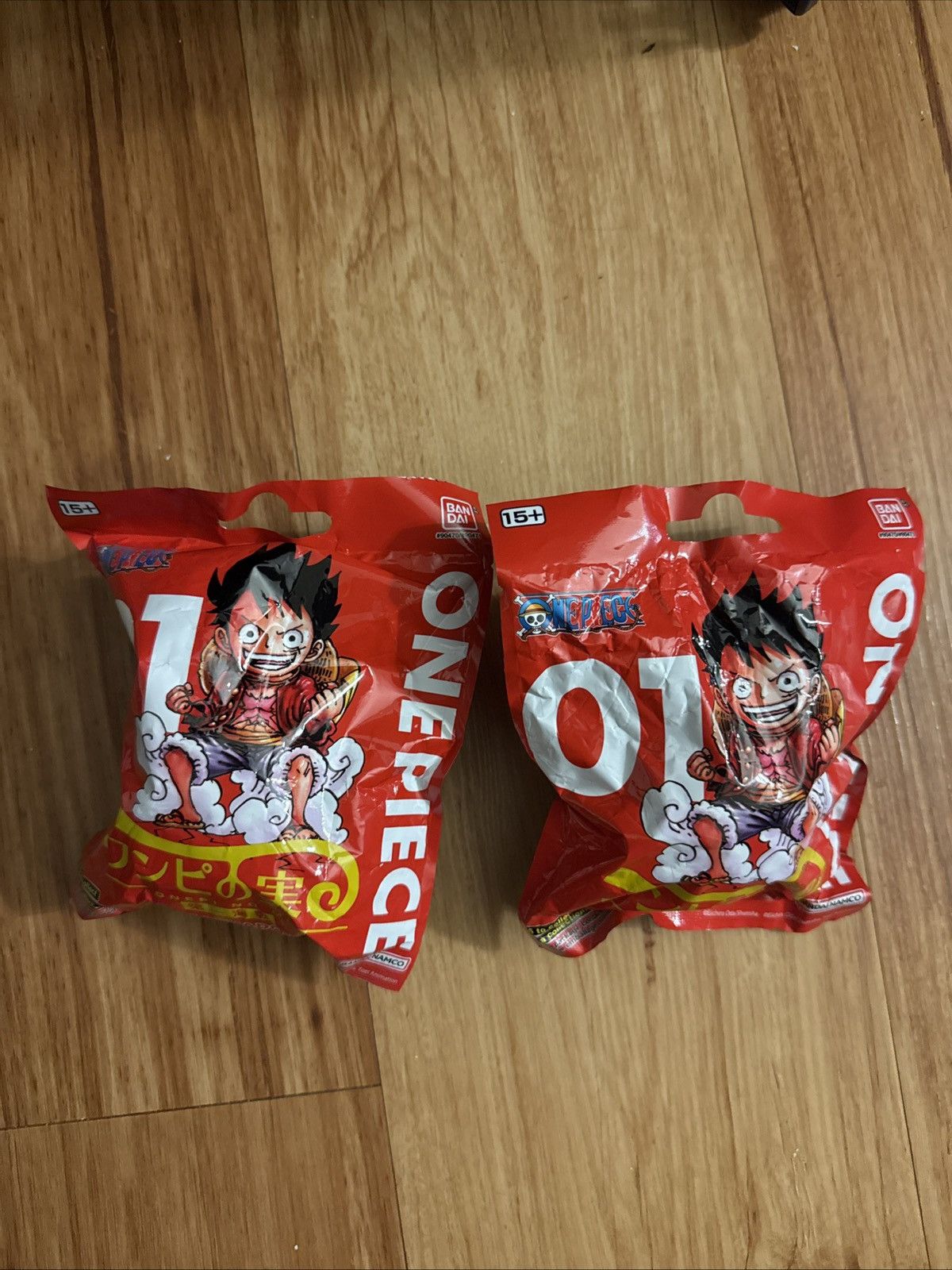One Piece Bandai One Piece - Onepi No Mi - Single RANDOM FIGURE lot Size ONE SIZE - 1 Thumbnail