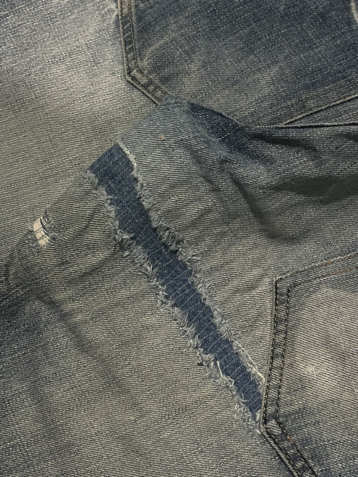 Eternal Vintage Eternal 811 Intense Whiskering Faded Frayed Hem Jean Size US 34 / EU 50 - 10 Thumbnail