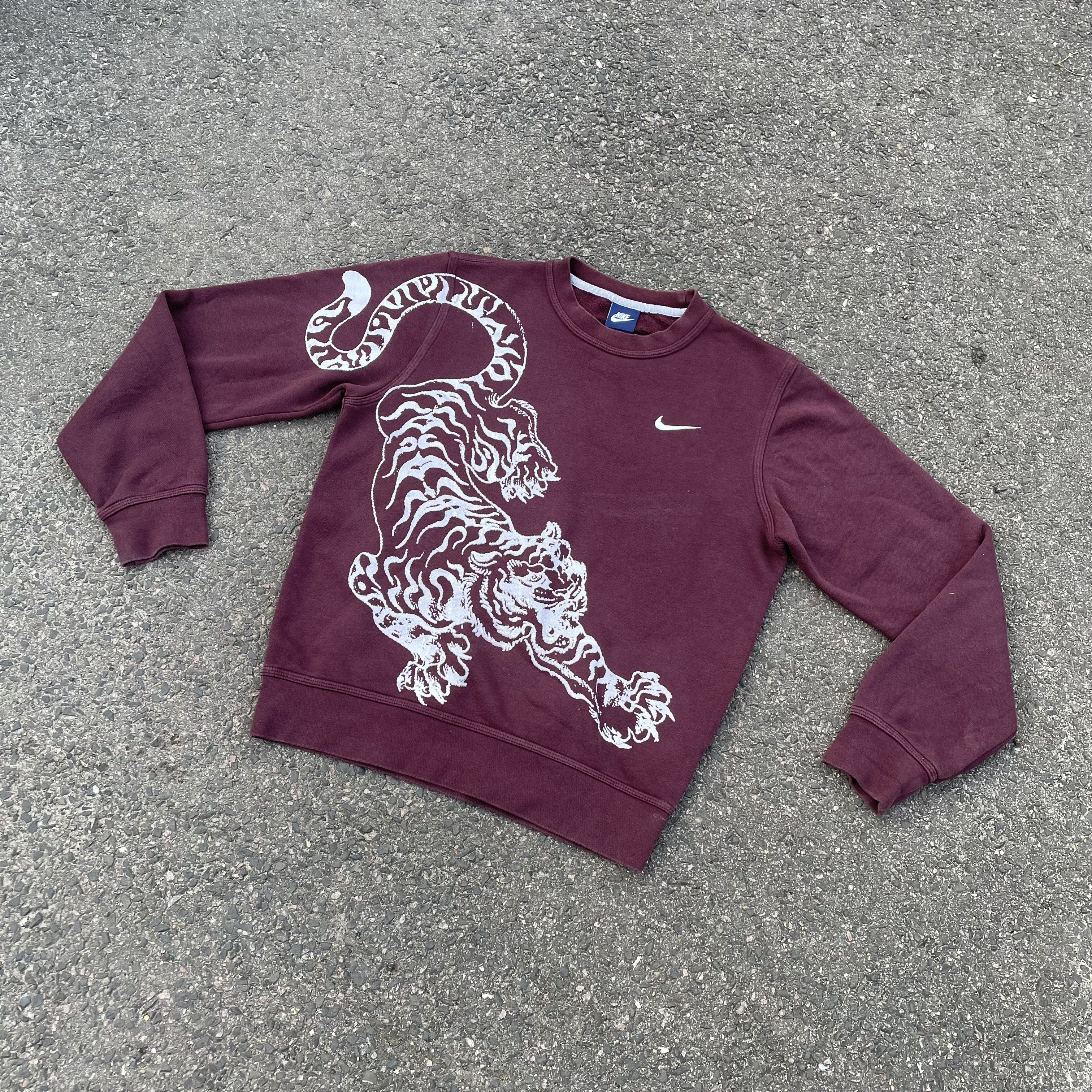 Nike × Vintage Nike Custom Sweatshirt crew neck Tiger Animal opium y2k Size US S / EU 44-46 / 1 - 3 Thumbnail