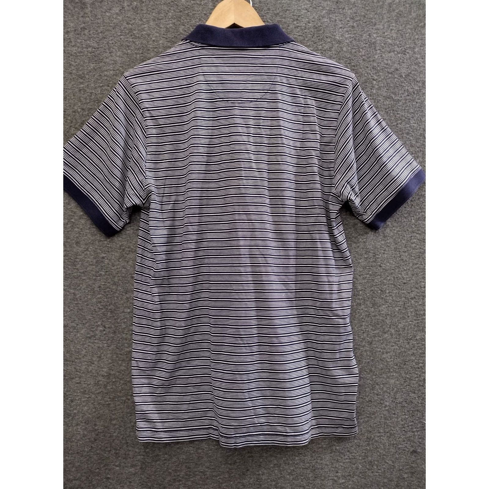 Saks Fifth Avenue Saks Fifth Avenue Polo Shirt Men Cotton Blue/Gray/White Striped Black Label Shirt Regular Size S Color Blue/Gray/White Pattern Striped 90s Theme Mens Size US S / EU 44-46 / 1 - 2 Thumbnail