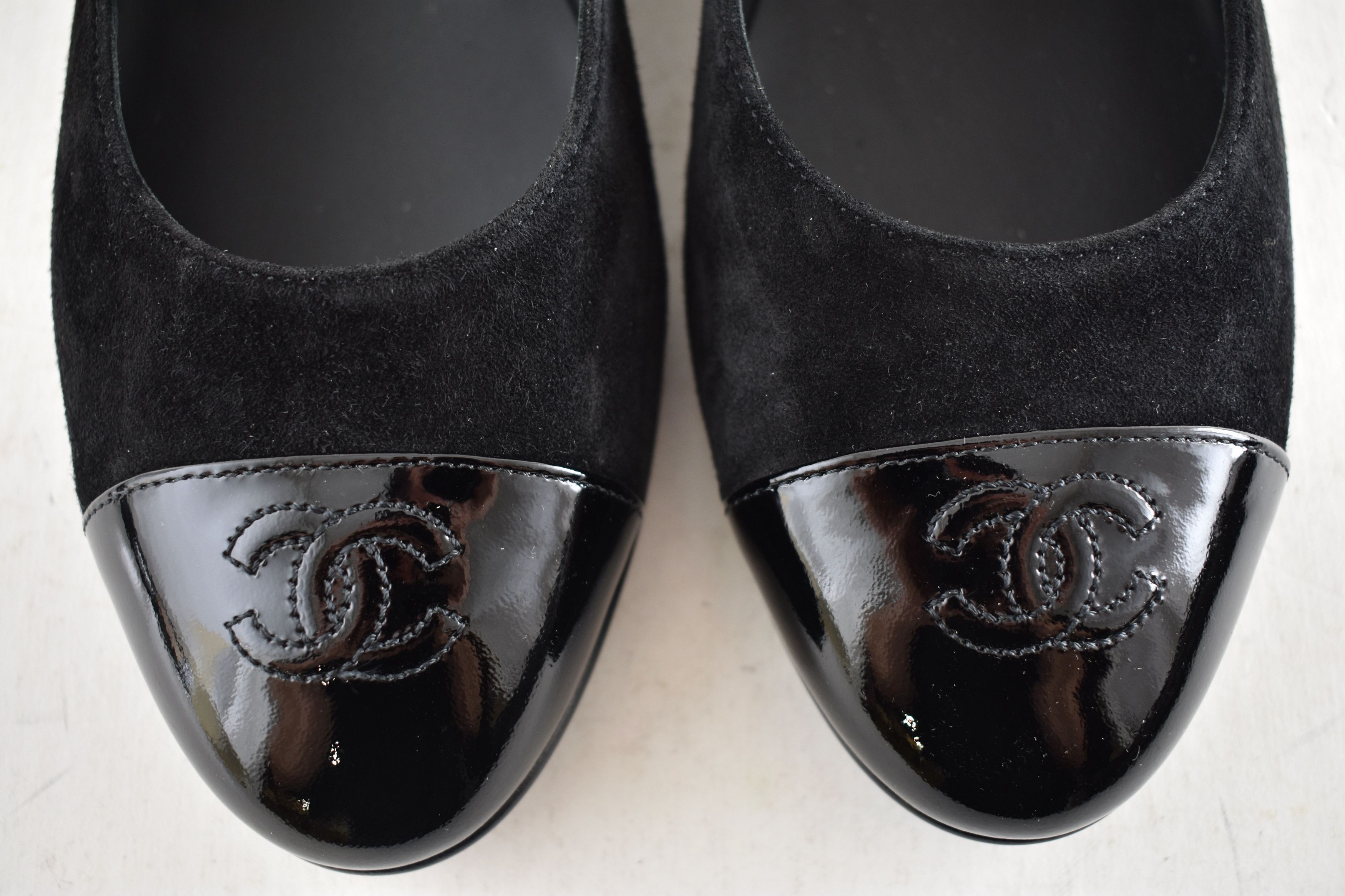 Chanel 24K Patent CC Mary Jane Ankle Strap Ballerina Ballet Flat 40 Size US 10 / IT 40 - 10 Thumbnail