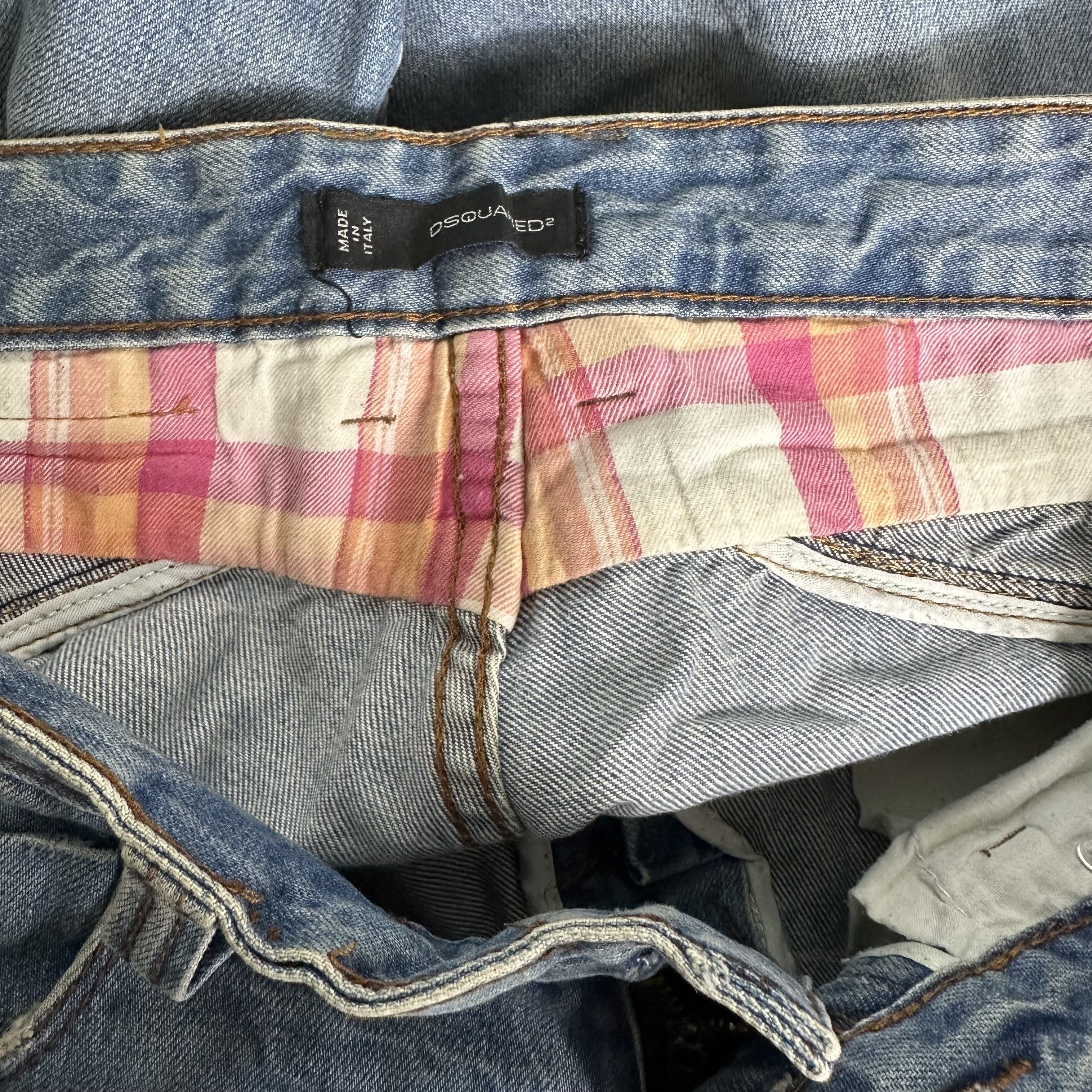 Dsquared2 🔥RARE🔥Vintage Dsquared2 Patchwork Distressed Denim Jeans Size US 33 - 12 Thumbnail