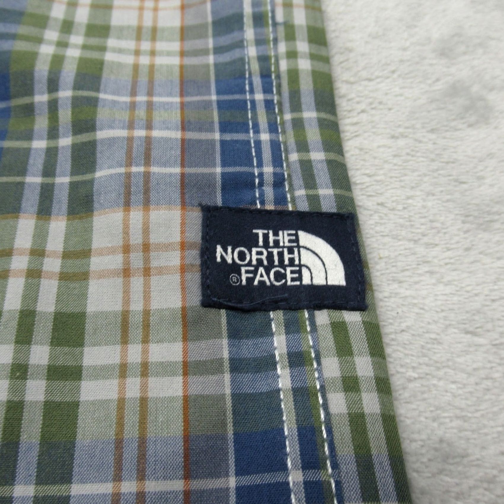 The North Face The North Face Shirt Mens Medium Blue Plaid Short Sleeve Button-Up Pocket Cotton Polyester New Size US M / EU 48-50 / 2 - 7 Thumbnail