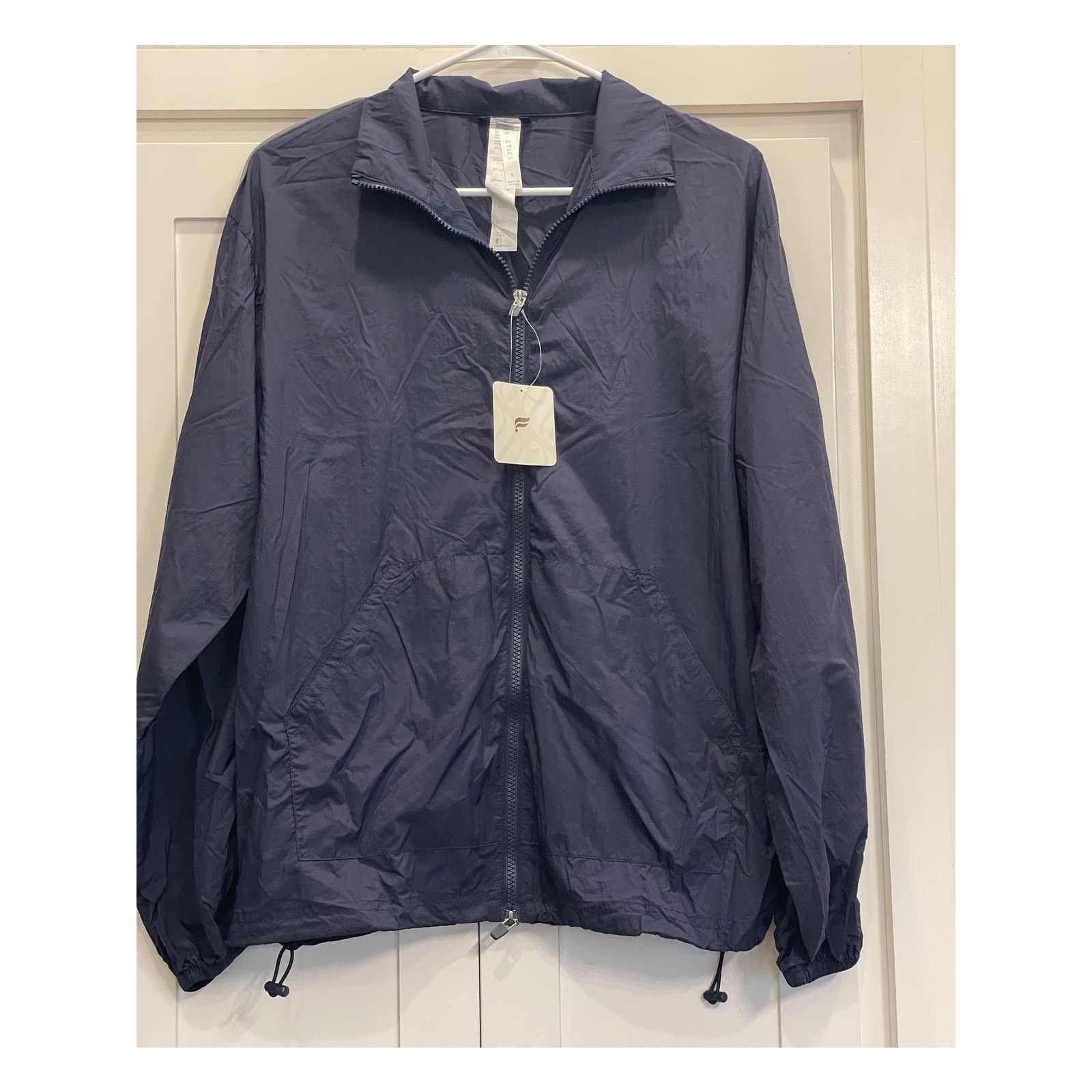 Fabletics NWT Fabletics Deep Navy Womens oversized Windbreaker SM Size S / US 4 / IT 40 - 1 Thumbnail