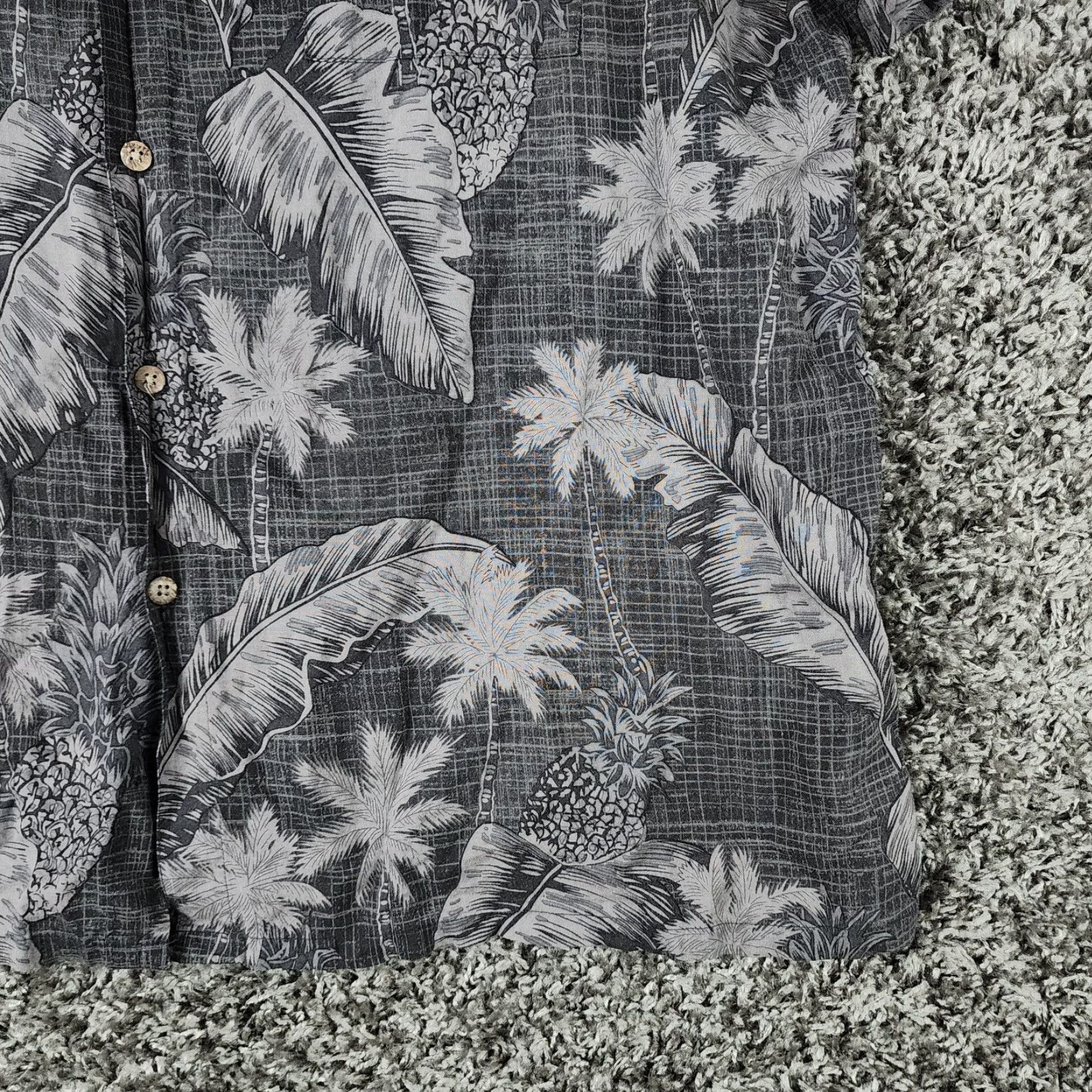 Vintage Campia Moda Mens Gray Floral Short Sleeve Hawaiian Button-Up 2XL Men Shirts Mens 2XL Gray Floral Hawaiian Campia Moda Button-Up Shirt Size US 39 - 2 Thumbnail
