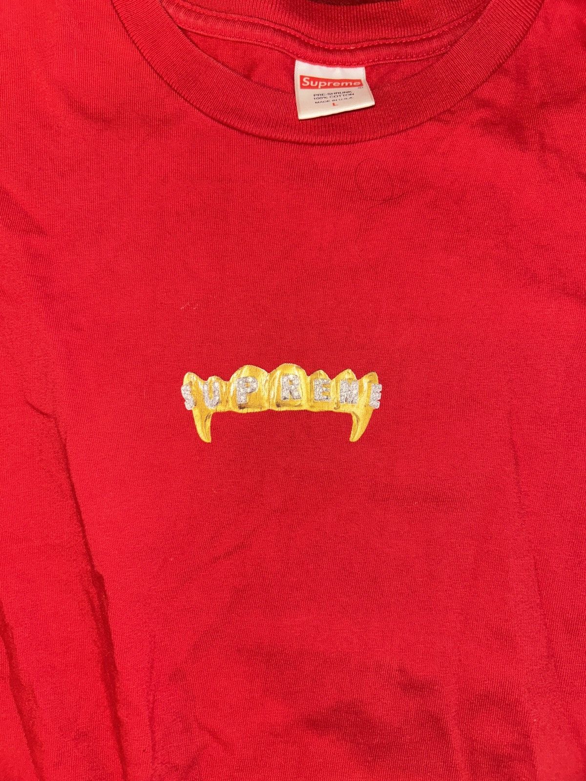 Supreme Supreme “Fonts” tee Size US L / EU 52-54 / 3 - 1 Thumbnail