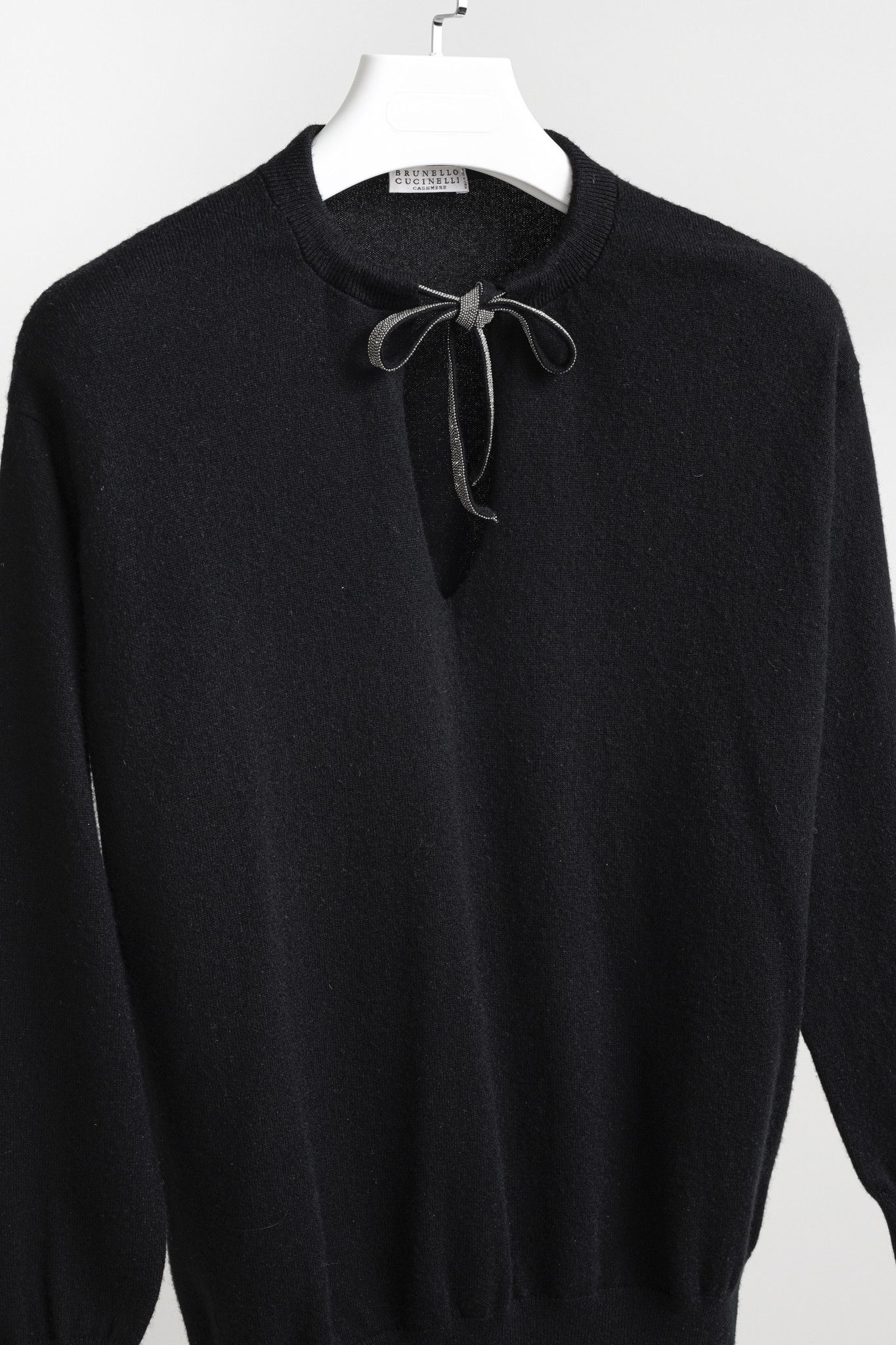 Brunello Cucinelli Brunello Cucinelli Black Cashmere Monili Bead Sweater Size L / US 10 / IT 46 - 3 Thumbnail