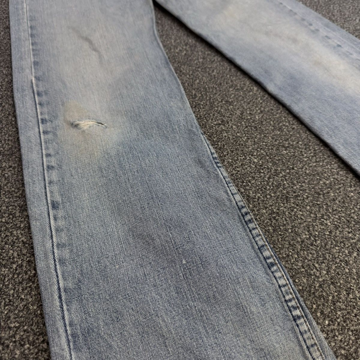 Levi's Vintage Clothing Vintage 90s Levis 509-0217 Faded Aging Denim Light Washed Size US 29 - 6 Thumbnail