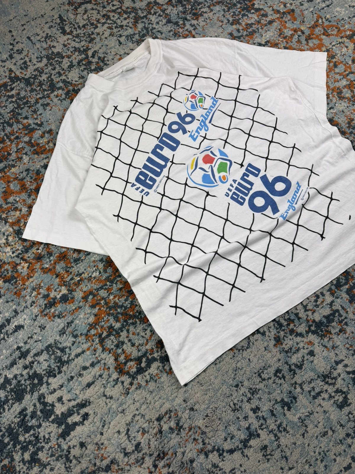 Vintage Vintage 1996 Uefa Euro england footbal soccer graphic tee Size US XL / EU 56 / 4 - 2 Thumbnail