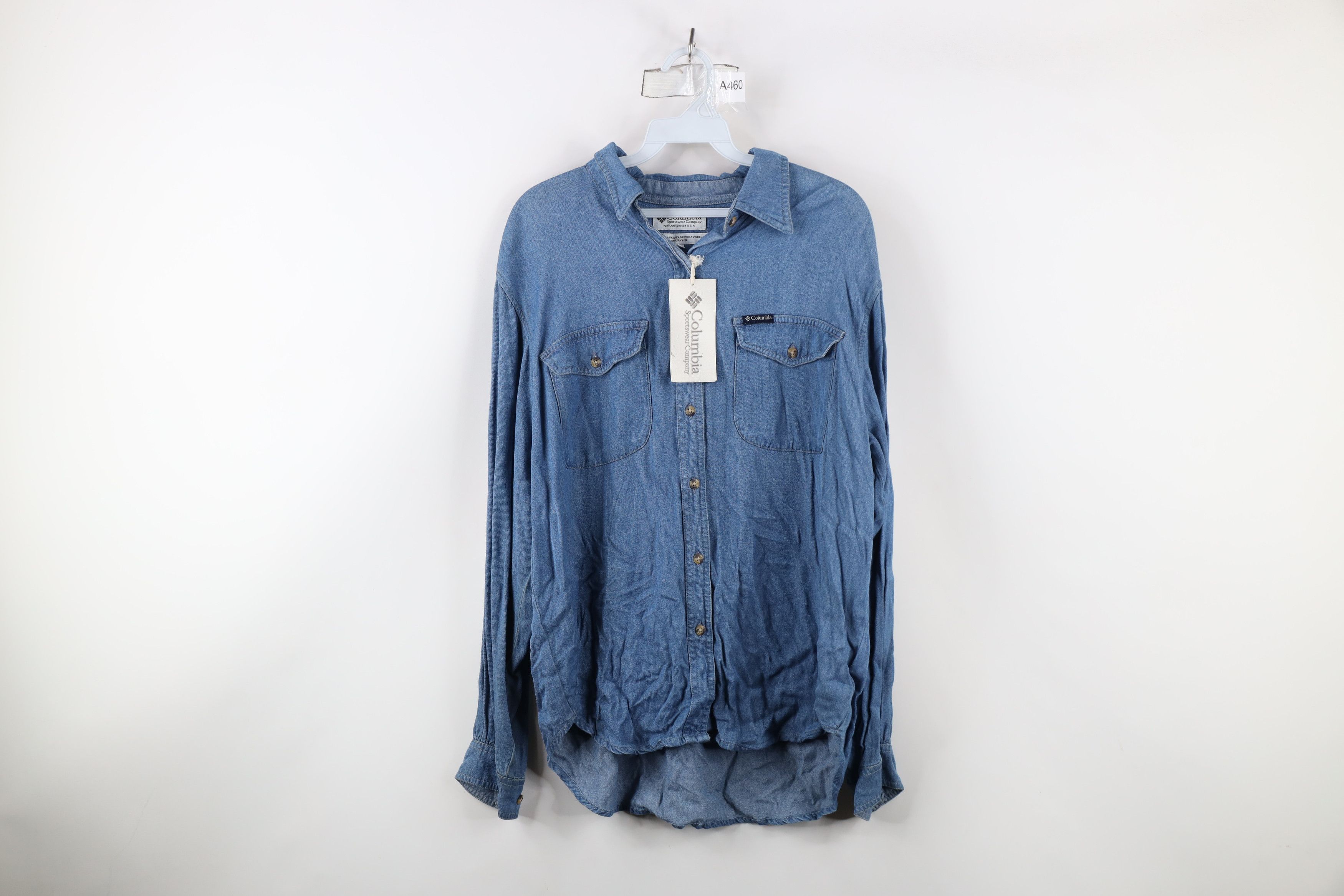 Columbia × Vintage Deadstock Vintage 90s Columbia Collared Button Shirt Blue Size L / US 10 / IT 46 - 1 Thumbnail