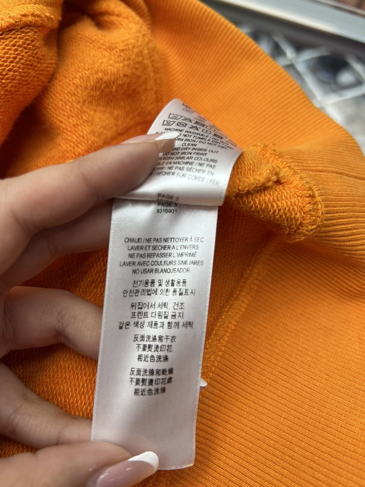 Burberry Burberry Orange Pullover Hoodie Size US XL / EU 56 / 4 - 14 Thumbnail