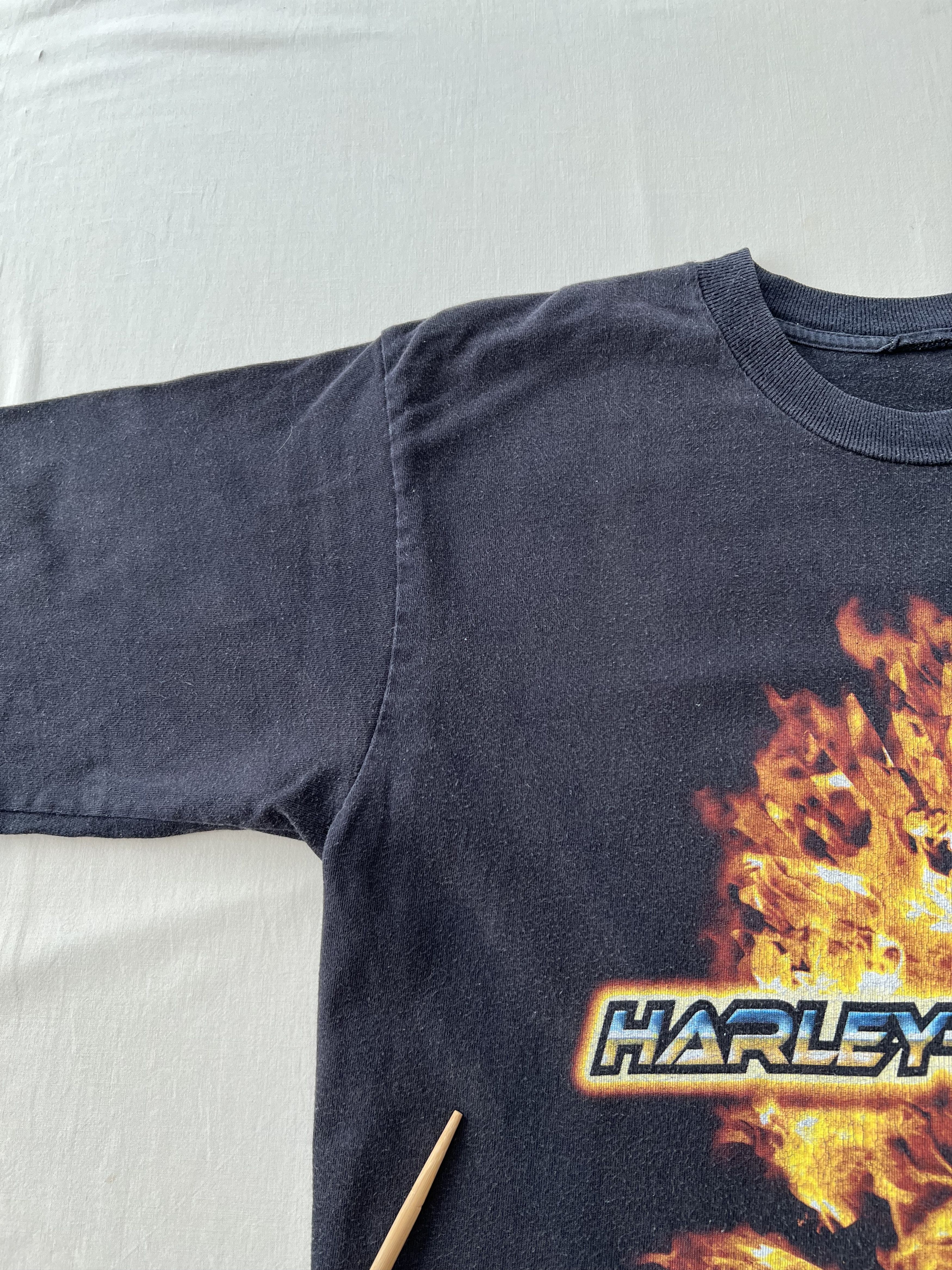 Harley Davidson Vintage 2006 Harley Davidson Eagle Fire Flame Black T-shirt Size US L / EU 52-54 / 3 - 11 Thumbnail