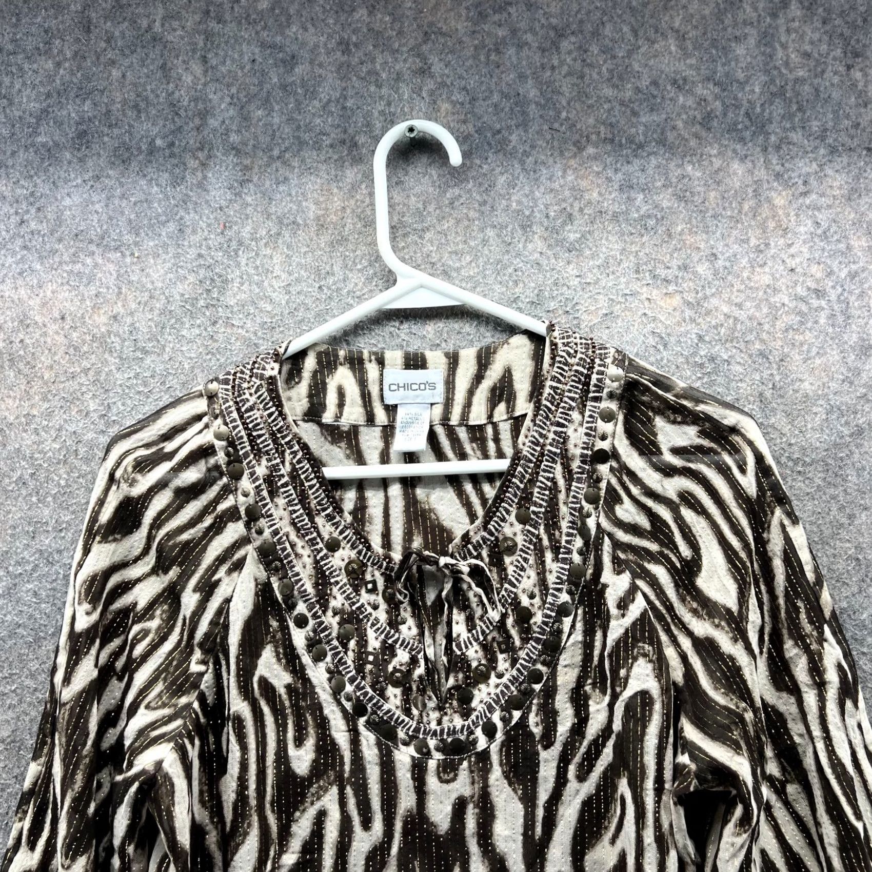 Vintage VINTAGE Chico'S Shirt Womens 1 Brown Dress Zebra Beaded Embellished Silk Metallic Line Size XS / US 0-2 / IT 36-38 - 6 Thumbnail