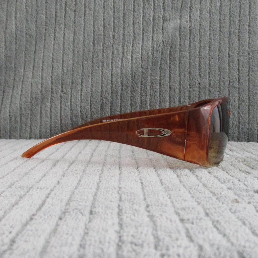 Other Divine Eyewear Vixen Orange Fade/Amber Gradient Sunglasses Size ONE SIZE - 5 Thumbnail