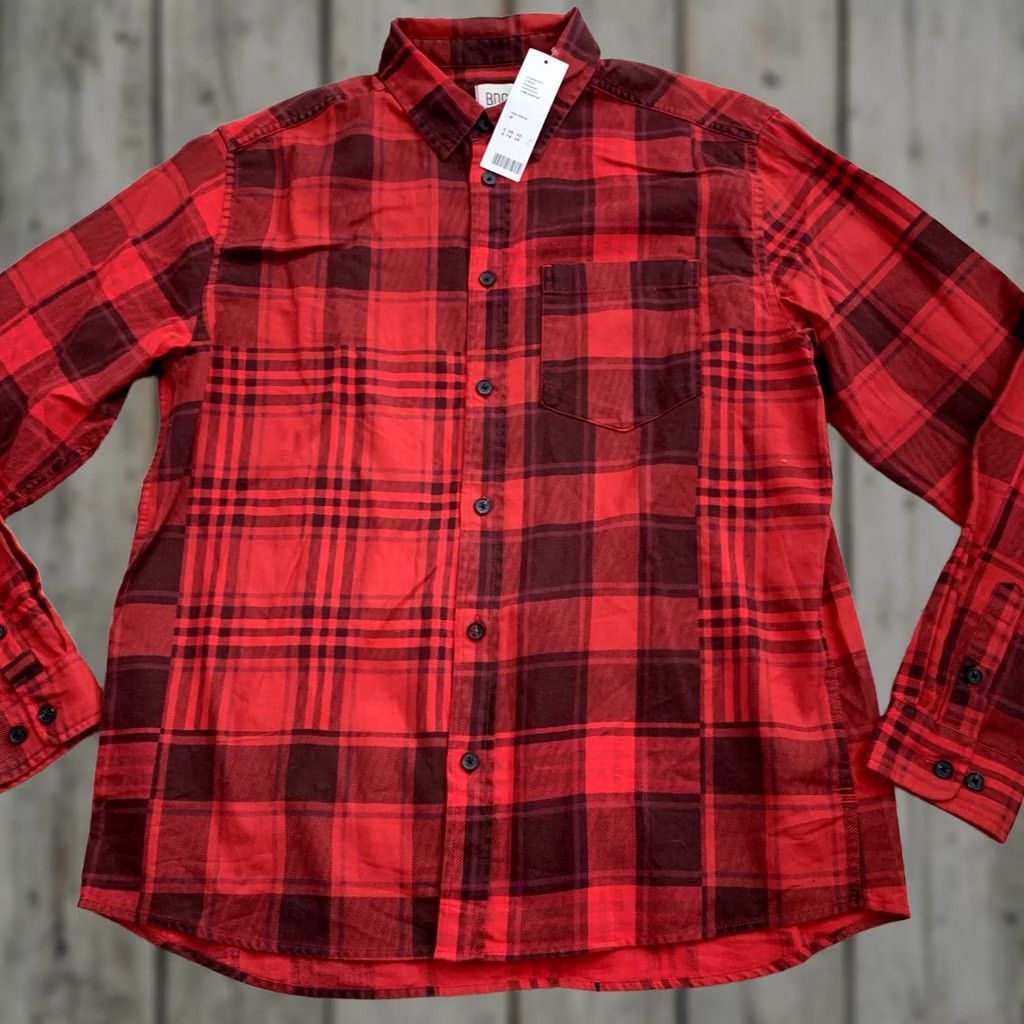 Bdg BDG Button-Up Shirt Mens M Red Black Plaid Urban Outfitters NEW Shirt Mens M Red Black Plaid Urban Outfitters BDG Button-Up Shirt Size US M / EU 48-50 / 2 - 1 Thumbnail