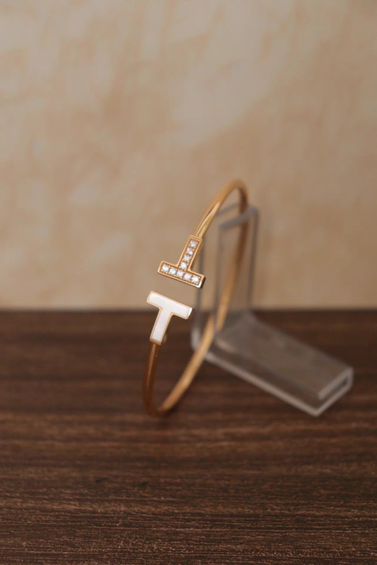 Tiffany & Co. Tiffany Double T Narrow 18K RG D MOP Bangle 15.5 Box 21Oct Size ONE SIZE - 7 Thumbnail