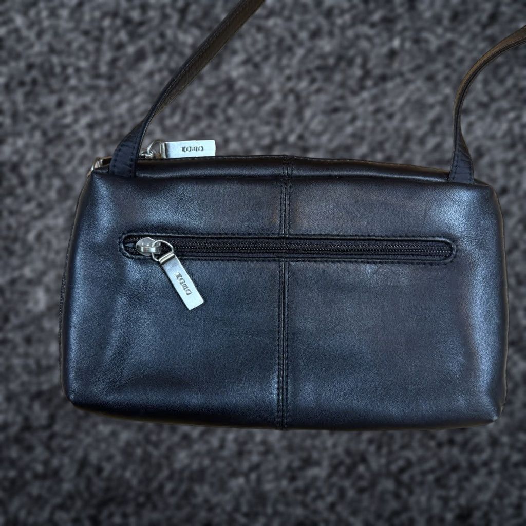 Vintage Hobo Black Pebbled Leather Crossbody Bag Purse Shoulder Bag Women Large Pebbles Crossbody Leather Bag Size ONE SIZE - 1 Thumbnail
