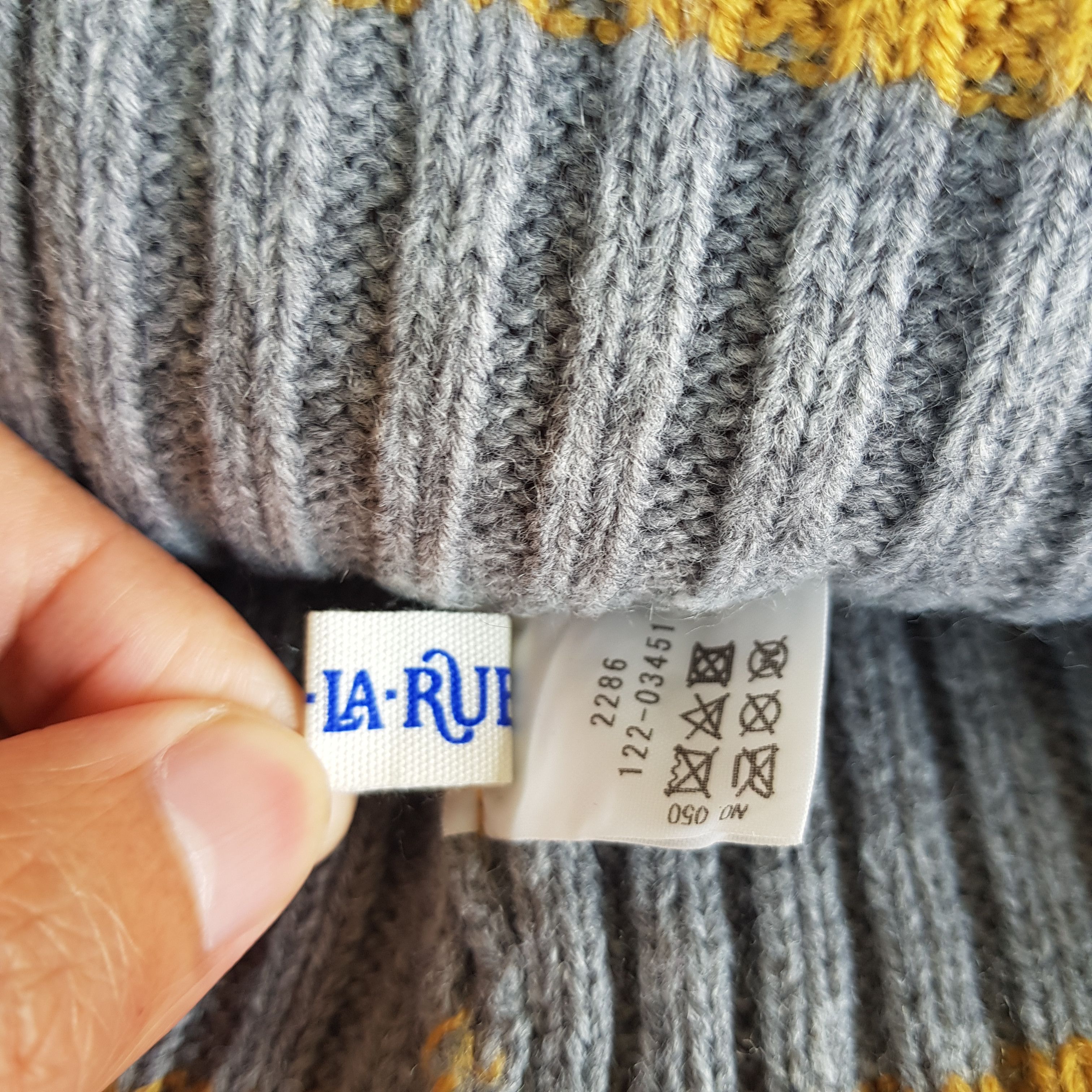 Japanese Brand Vintage Shoo La Rue Beanie Ribbed Knit Snow Caps Hats. Size ONE SIZE - 7 Thumbnail