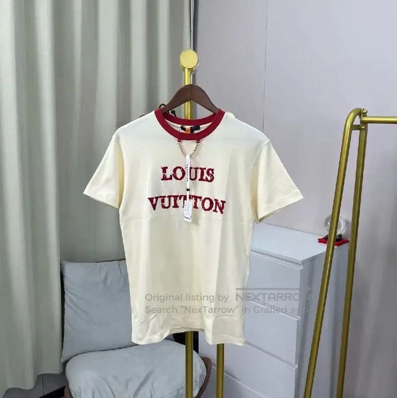 Louis Vuitton Louis Vuitton Beige Cotton Women's T. Size XS / US 0-2 / IT 36-38 - 1 Thumbnail