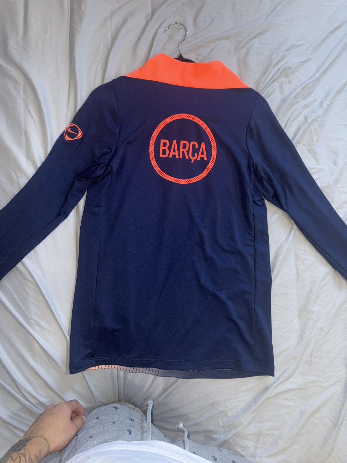 Nike Nike FC Barcelona third Pre-Match sweatshirt 25/26 Size US S / EU 44-46 / 1 - 4 Thumbnail