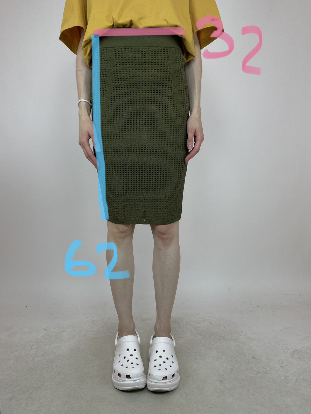 Japanese Brand JOHN + JENN PERFORATED OVERLAY PENCIL SKIRT GEEM SIZE SMALL Size 24" / US 00 / IT 34 - 12 Thumbnail