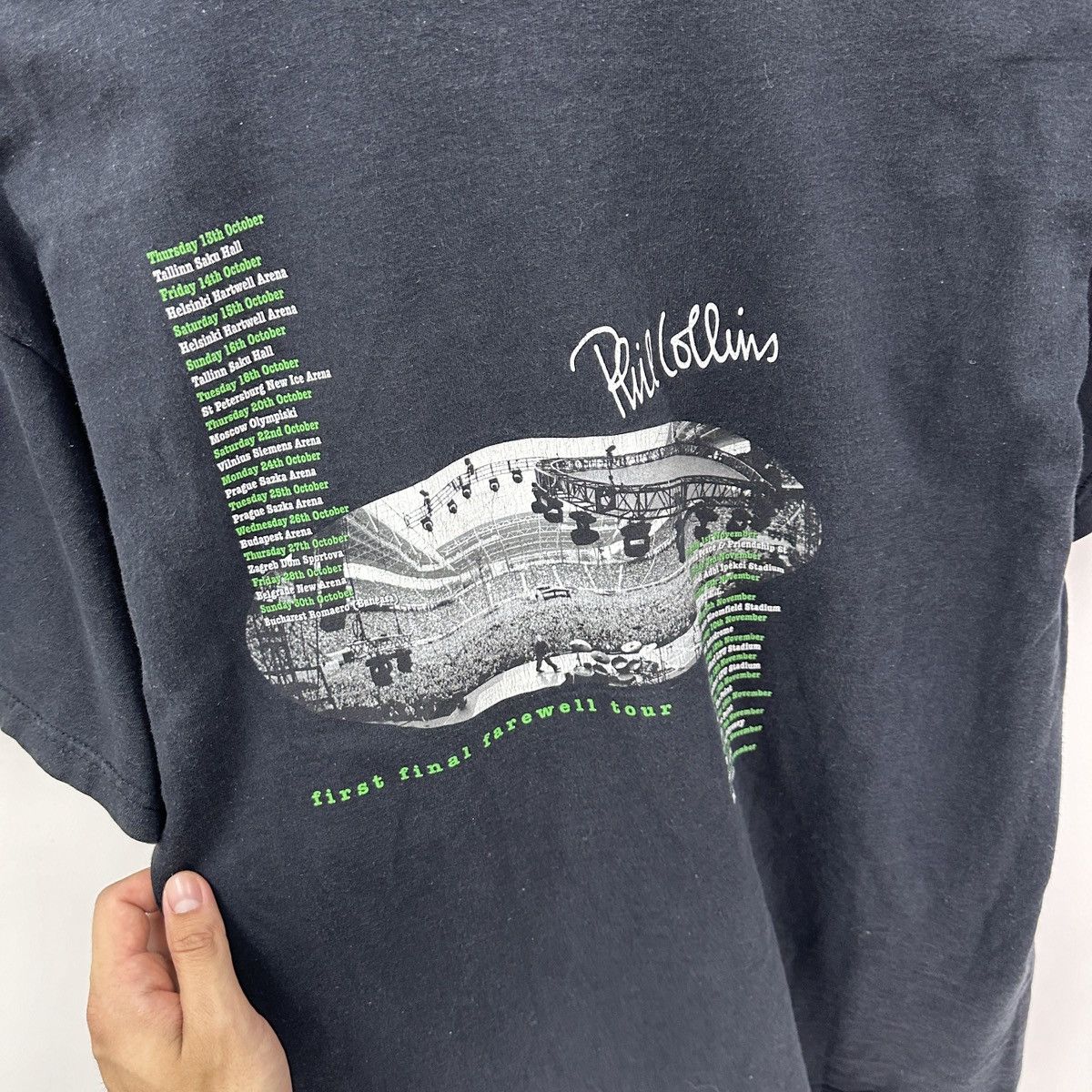 Band Tees Vintage 00s Phill Collins First final farewell tour tee y2k Size US M / EU 48-50 / 2 - 7 Thumbnail