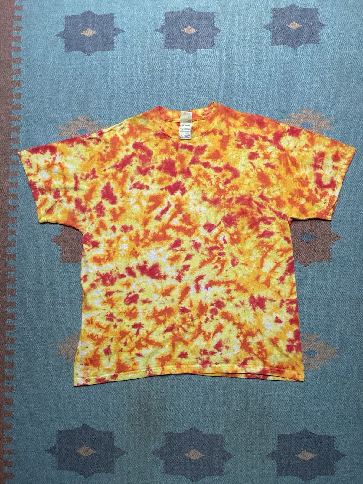 Vintage Vtg tie dye t shirt fruit of loom cotton sunburst hippie XL Size US XL / EU 56 / 4 - 1 Thumbnail
