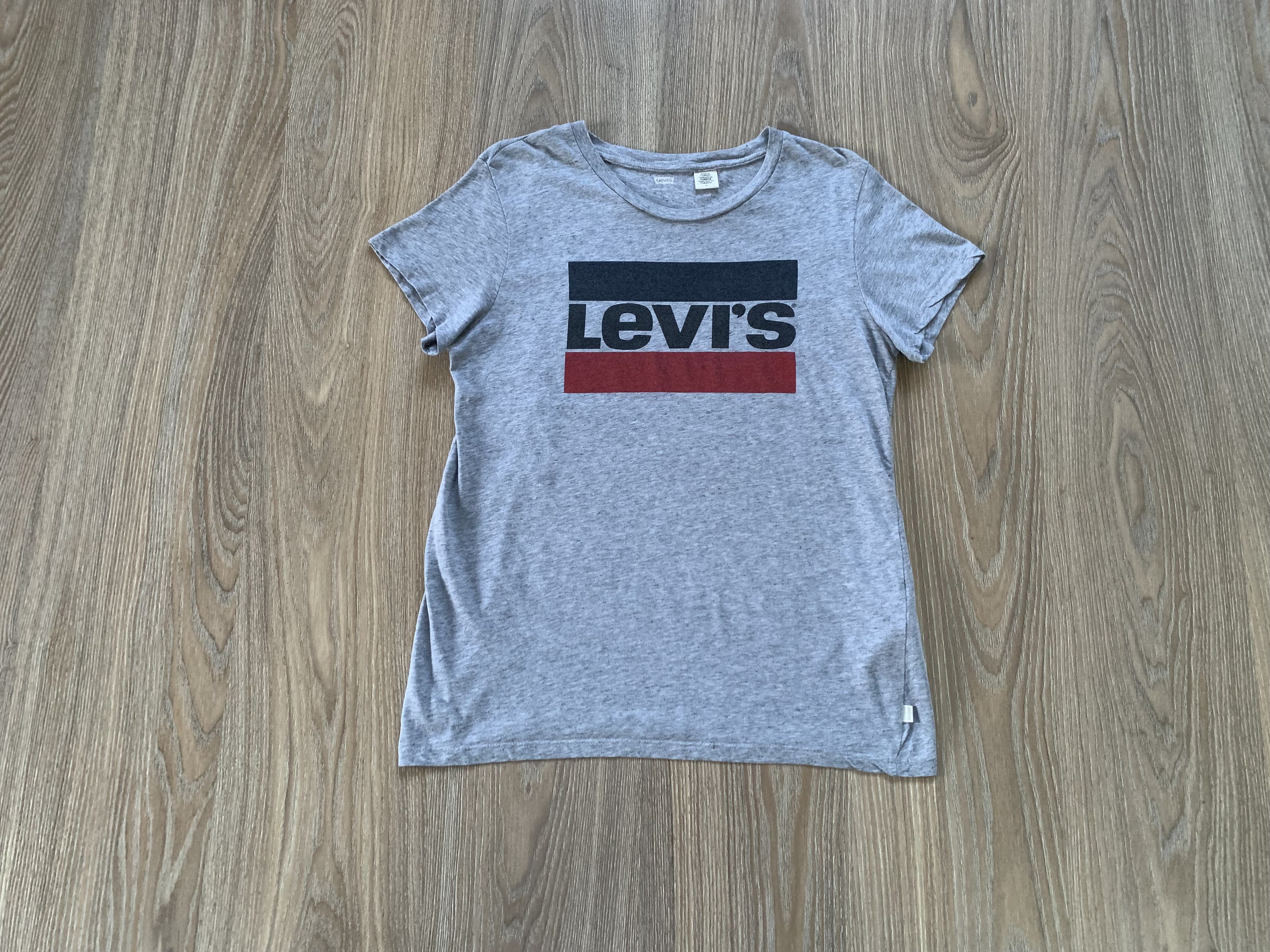 Levi's Levis Women's Cotton Centr Logo T Shirt Size M / US 6-8 / IT 42-44 - 9 Thumbnail