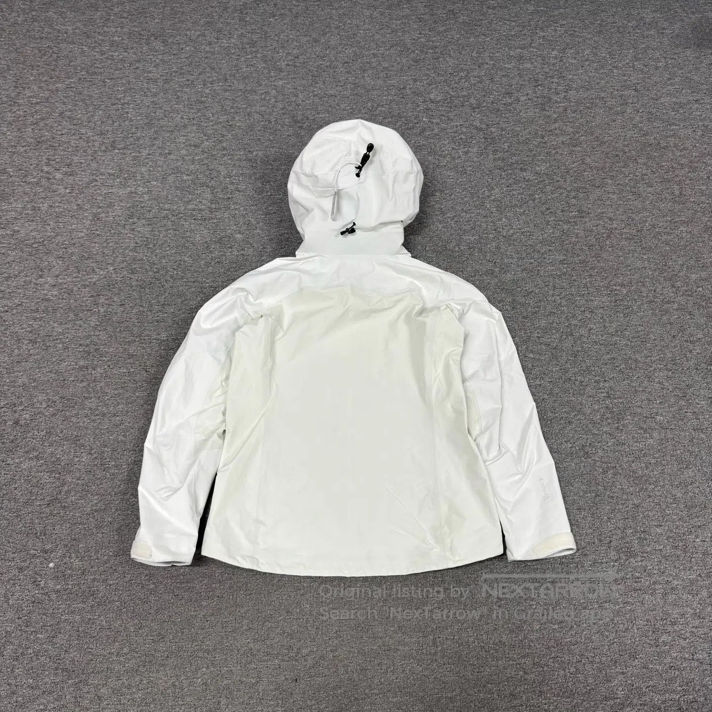 Arc'teryx ARC‘TERYX BETA AR Hard-shell Parka| Size S / US 4 / IT 40 - 2 Thumbnail