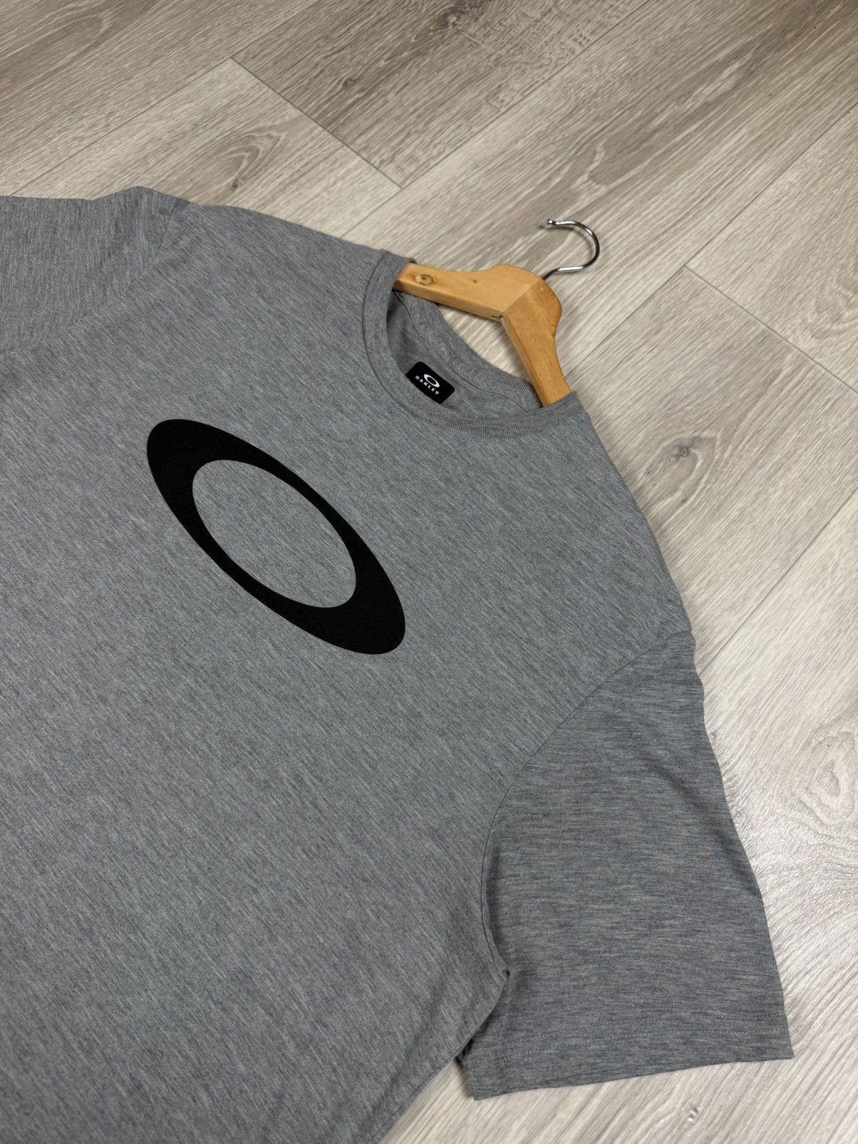 Oakley Oakley Software Vintage Men's Blue Cotton Zip Neck T-Shirt Size US L / EU 52-54 / 3 - 2 Thumbnail