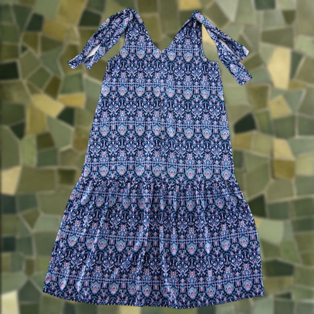 Banana Republic Banana Republic Batik Blue Pink White Tank Dress XS Shirt? Size XS / US 0-2 / IT 36-38 - 1 Thumbnail