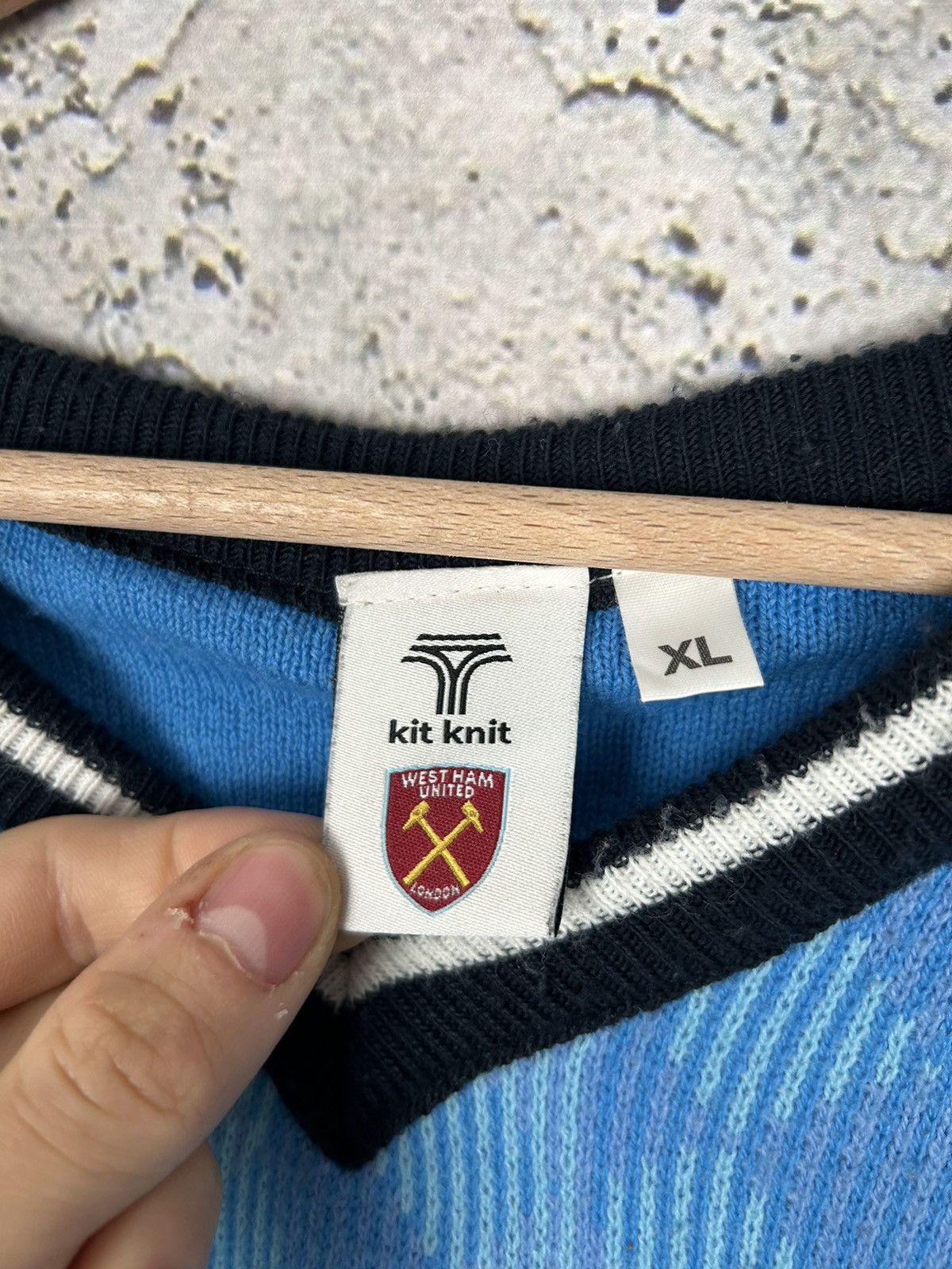 Vintage West Han United Soccer Sweater Knit Football Hype Merch Size US XL / EU 56 / 4 - 5 Thumbnail